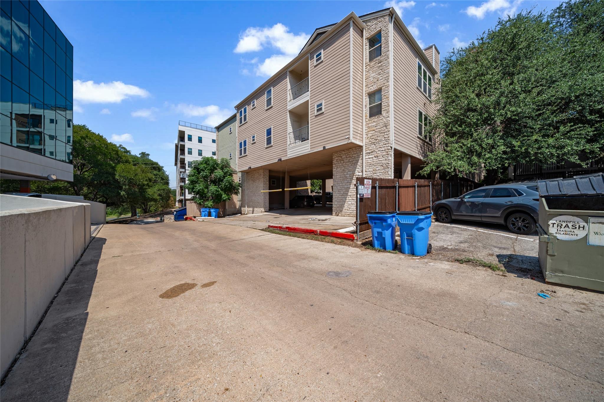 2414 Longview ST # 307