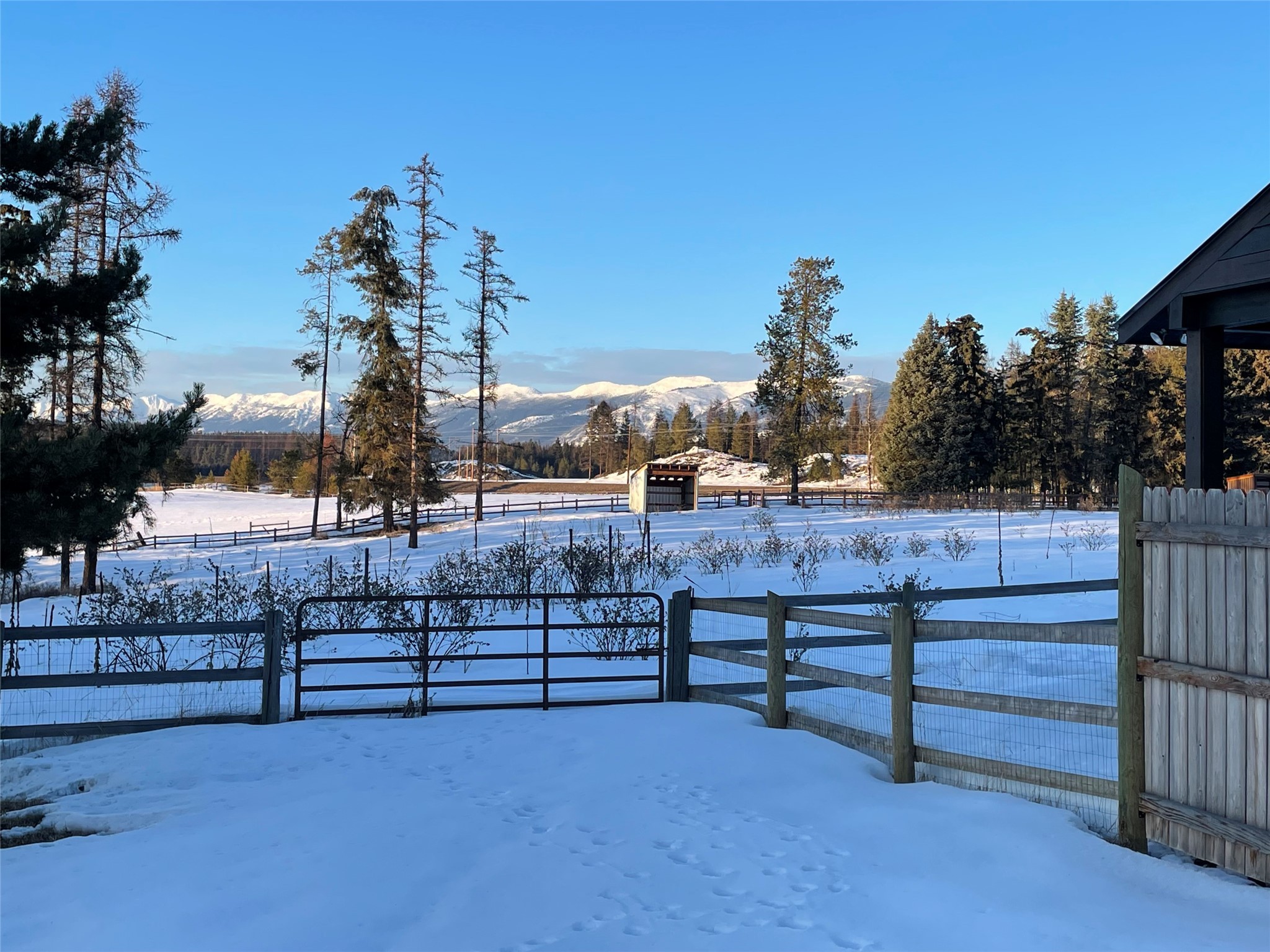 4395 Us Highway 93 W