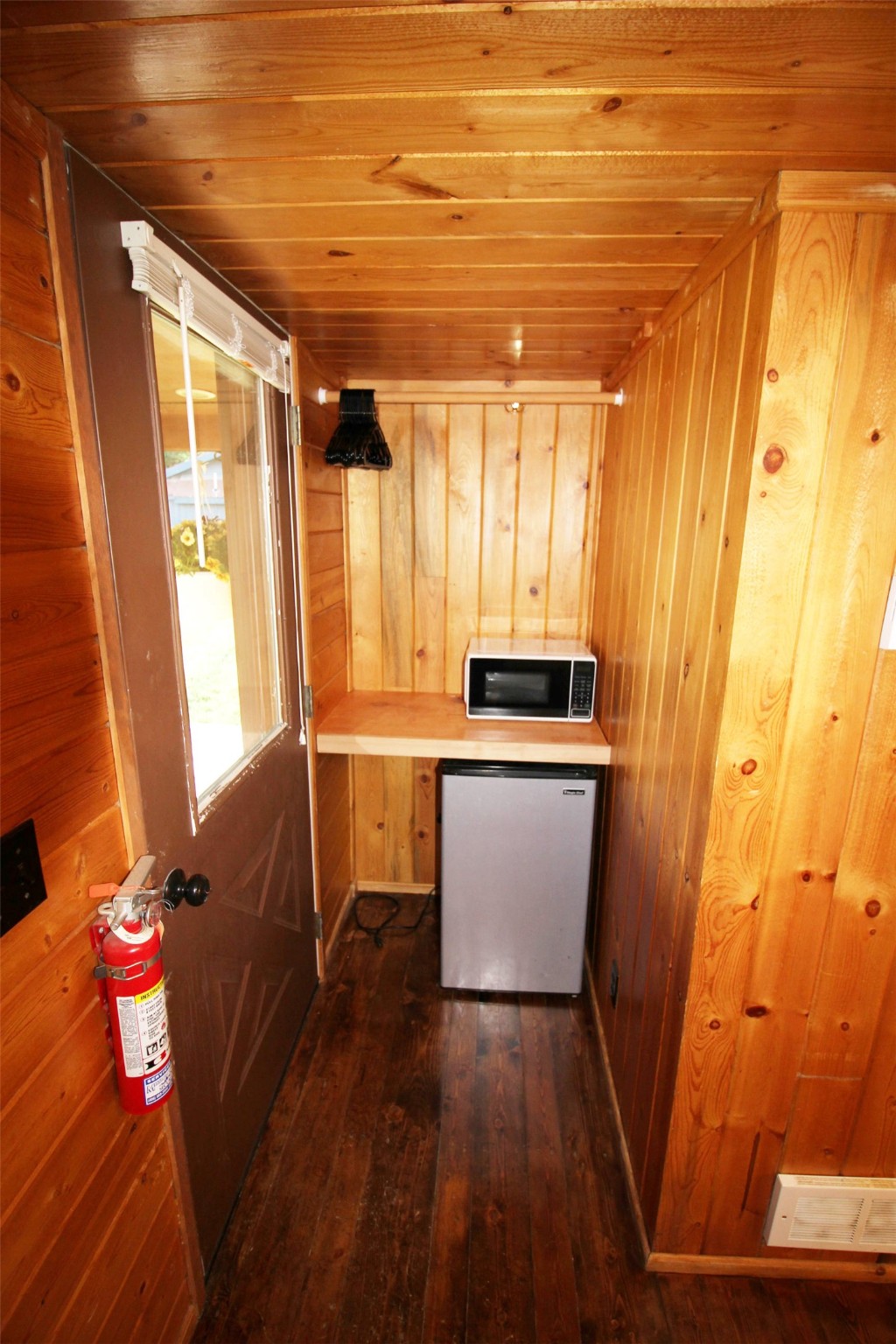 4395 Us Highway 93 W