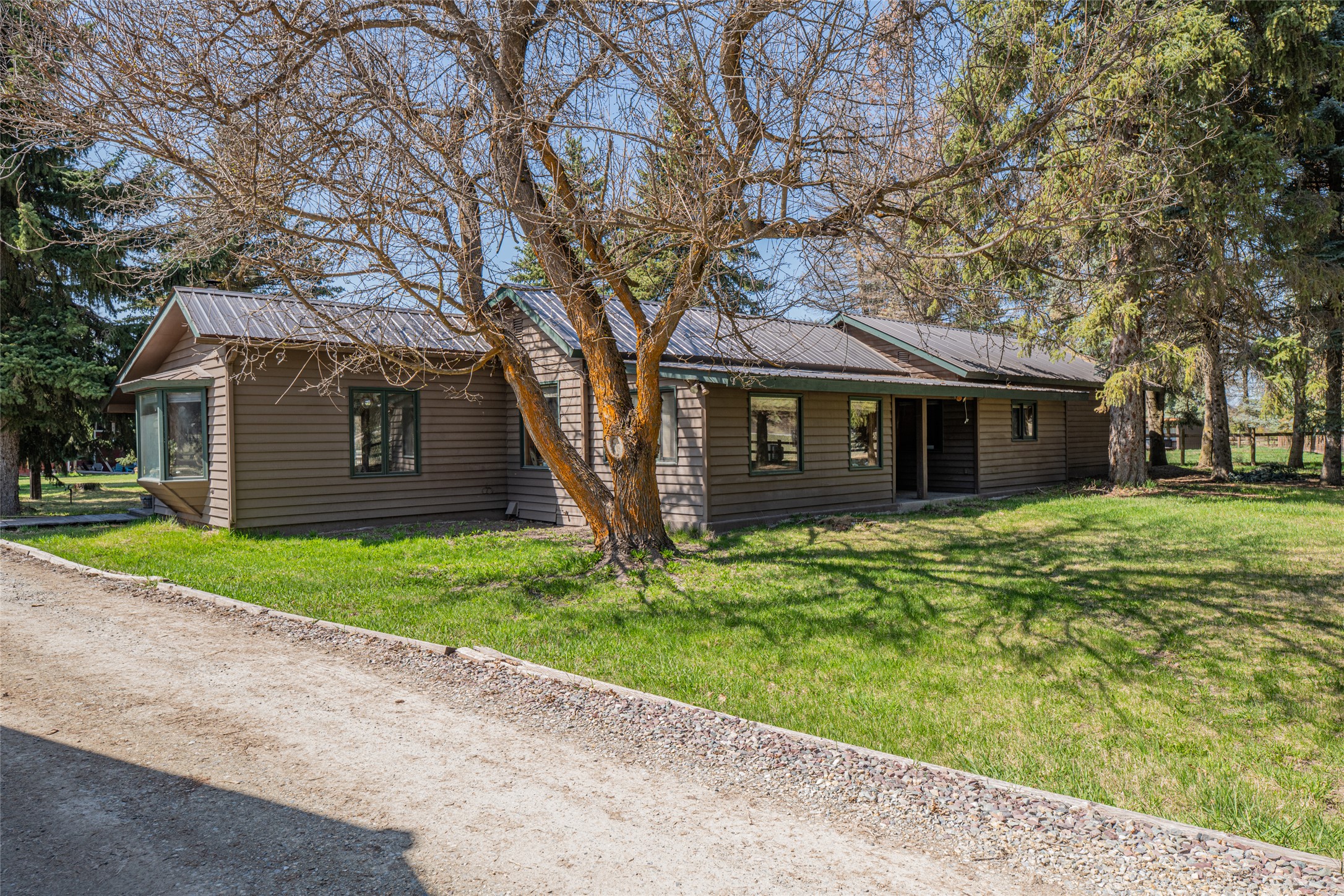 4395 Us Highway 93 W