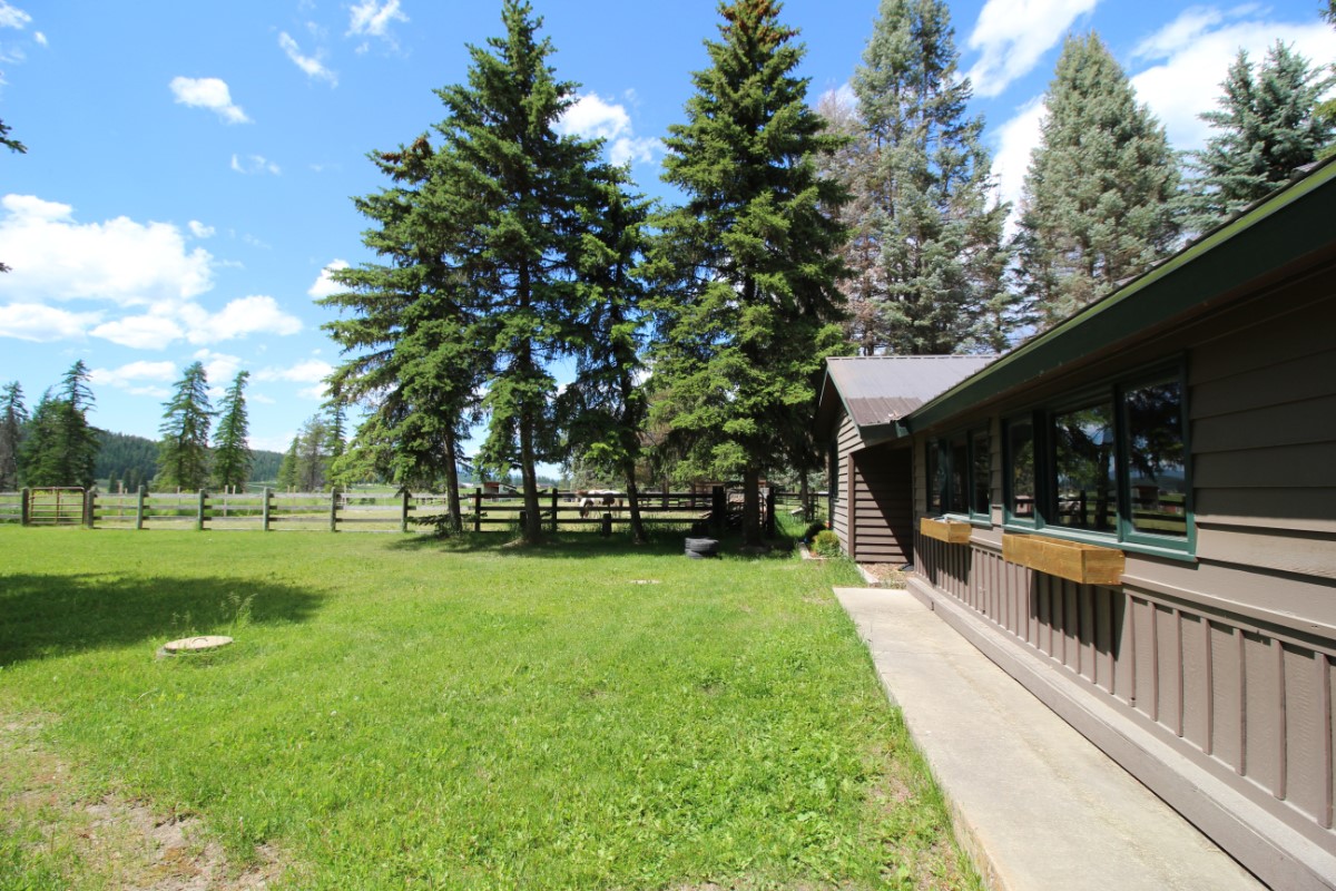 4395 Us Highway 93 W