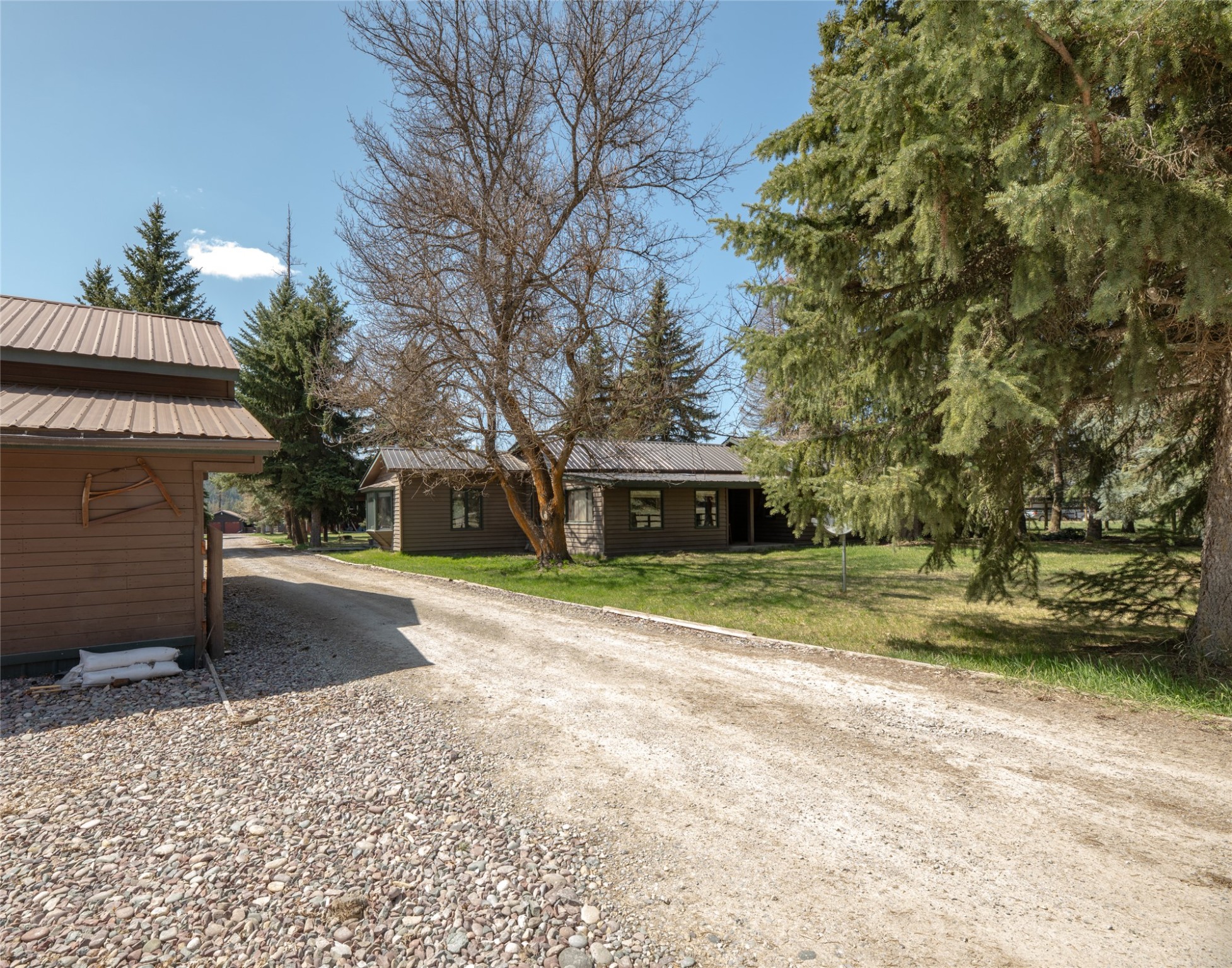 4395 Us Highway 93 W