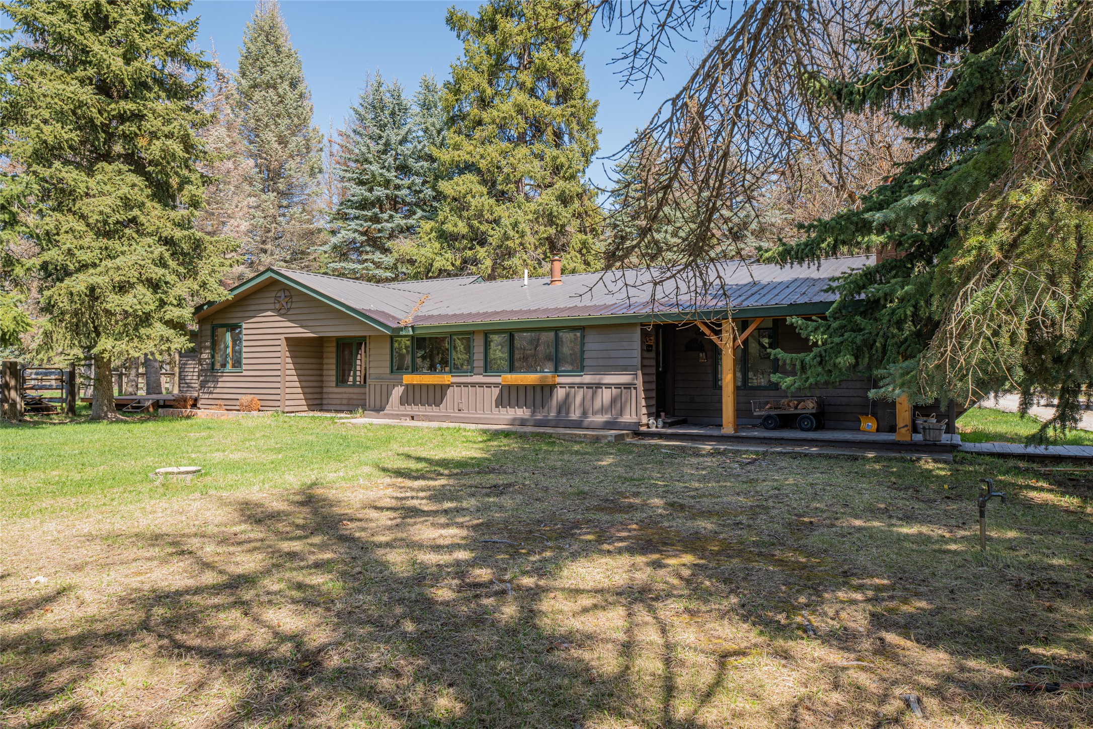 4395 Us Highway 93 W