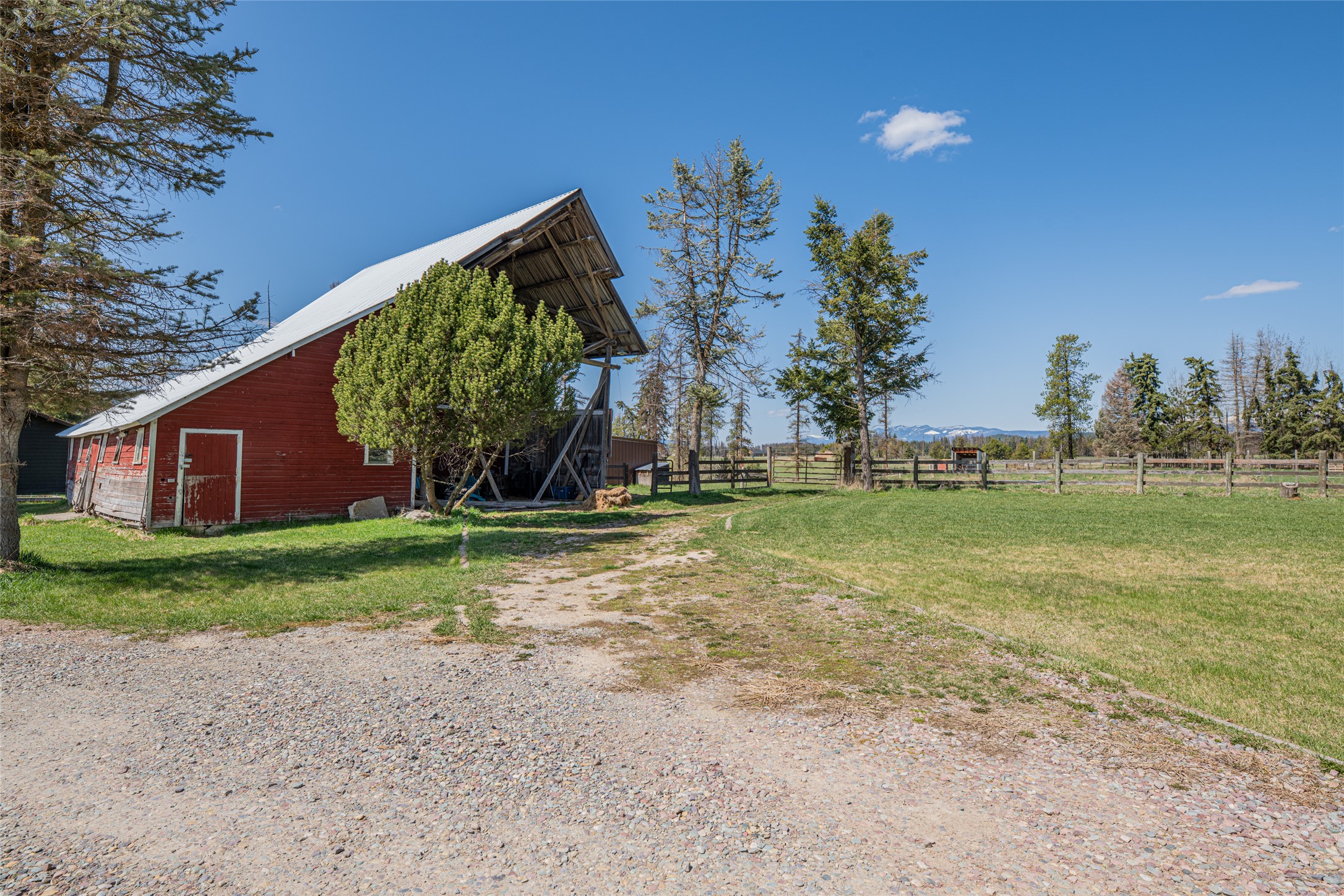 4395 Us Highway 93 W