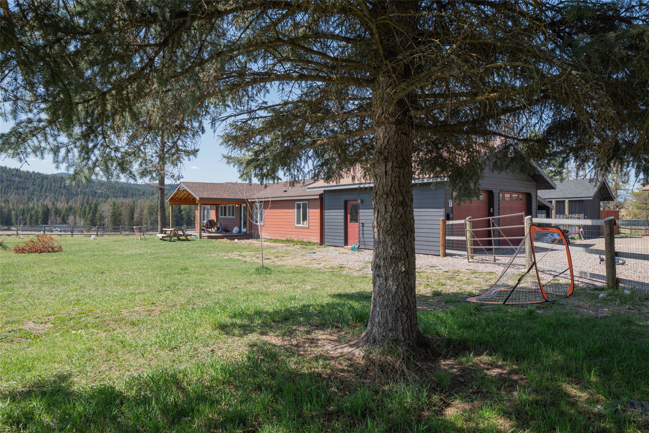 4395 Us Highway 93 W