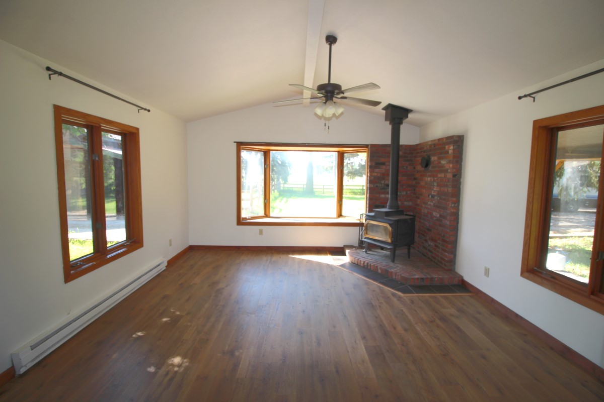 4395 Us Highway 93 W