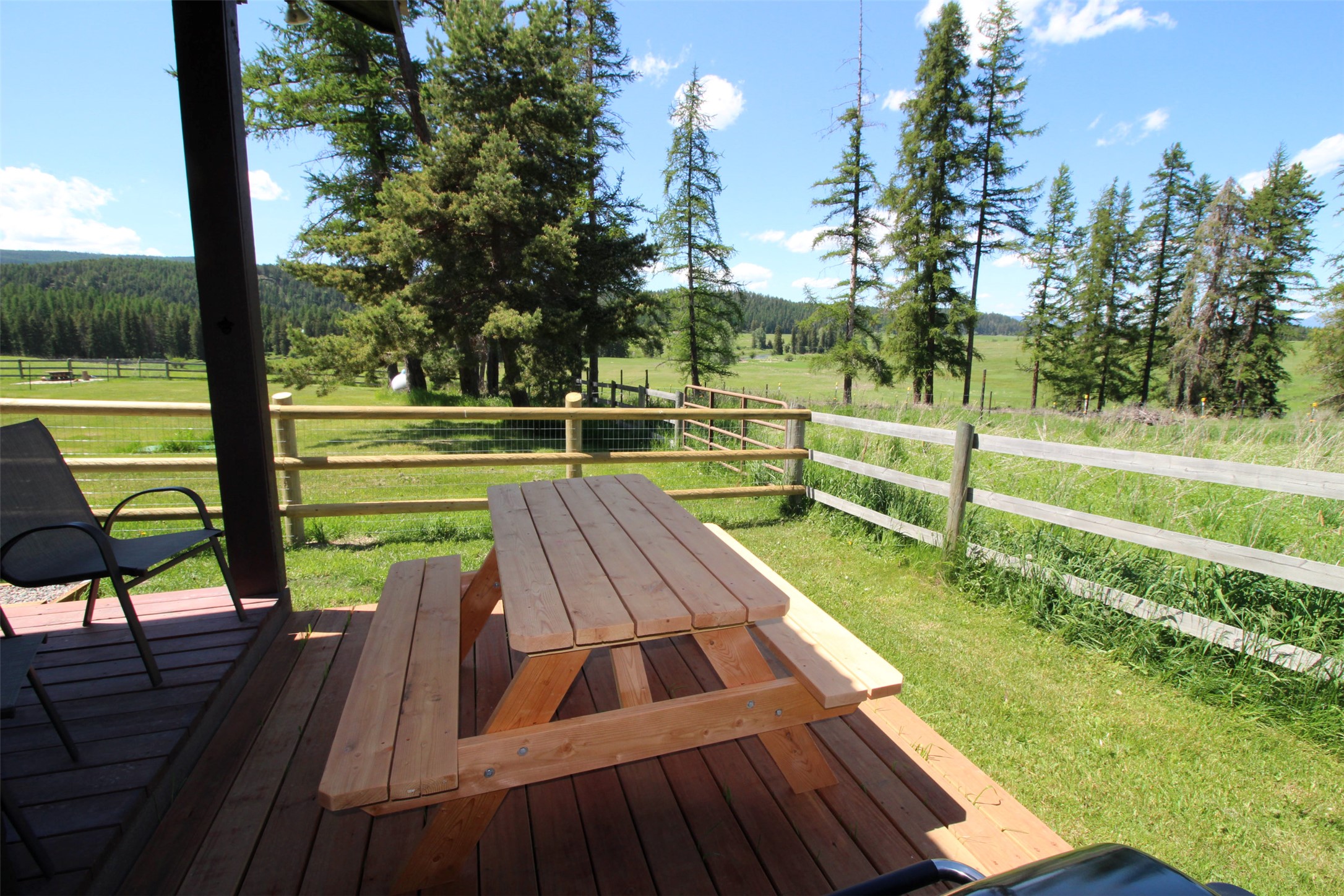 4395 Us Highway 93 W