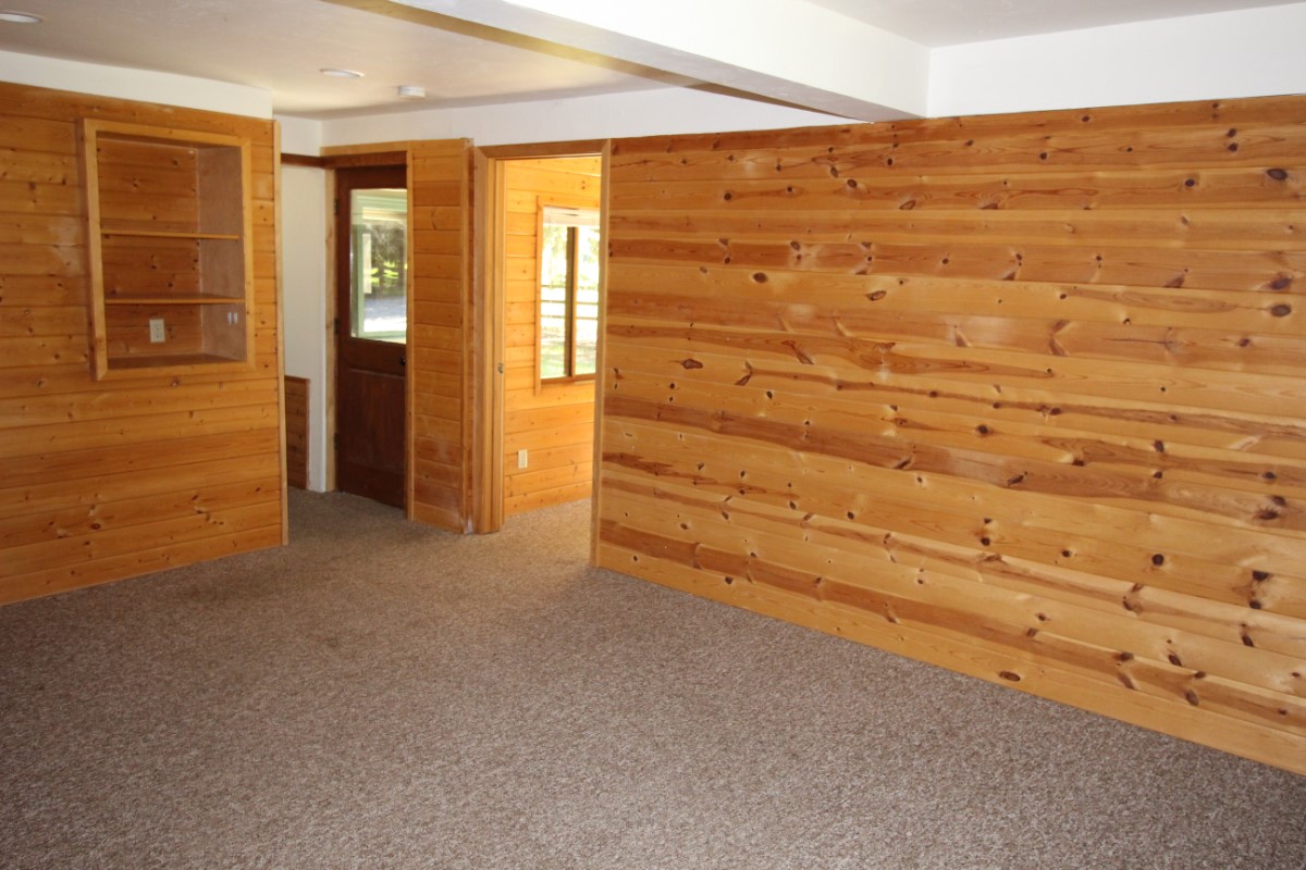 4395 Us Highway 93 W