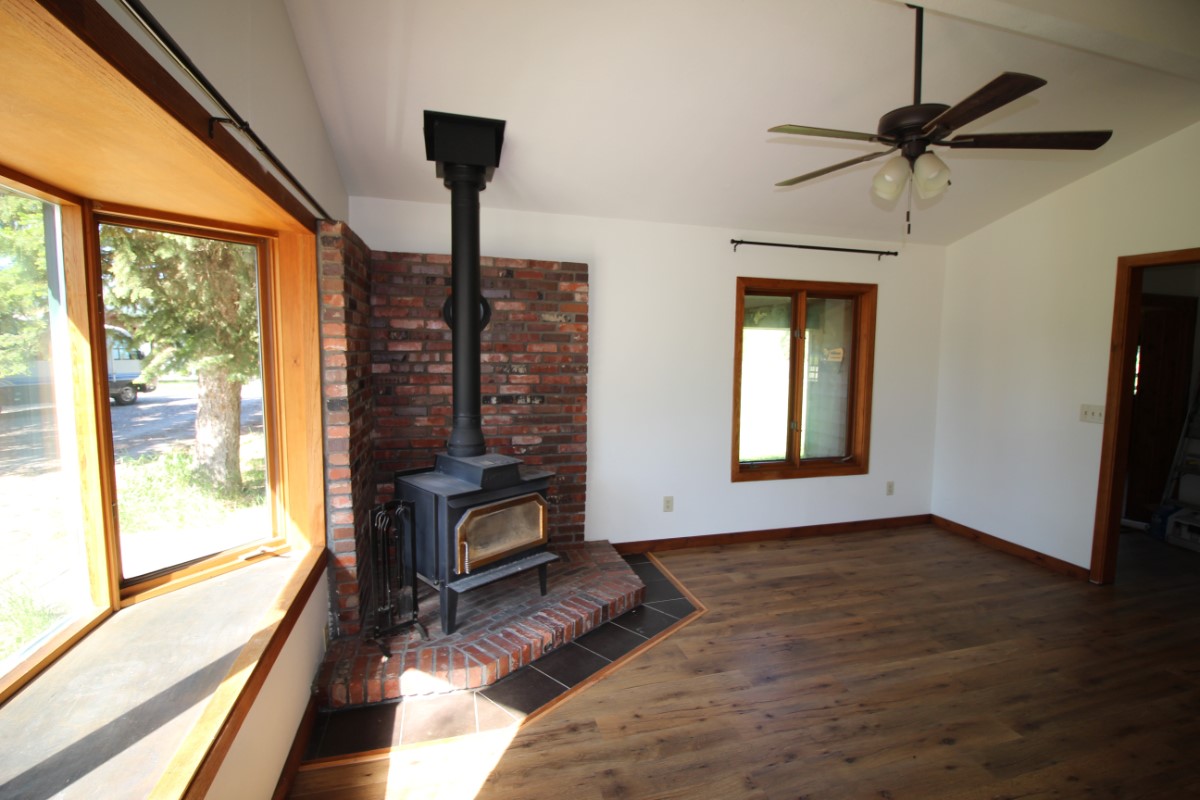 4395 Us Highway 93 W