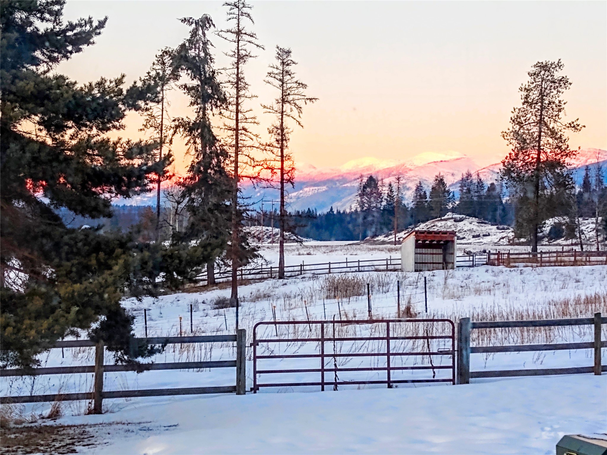 4395 Us Highway 93 W