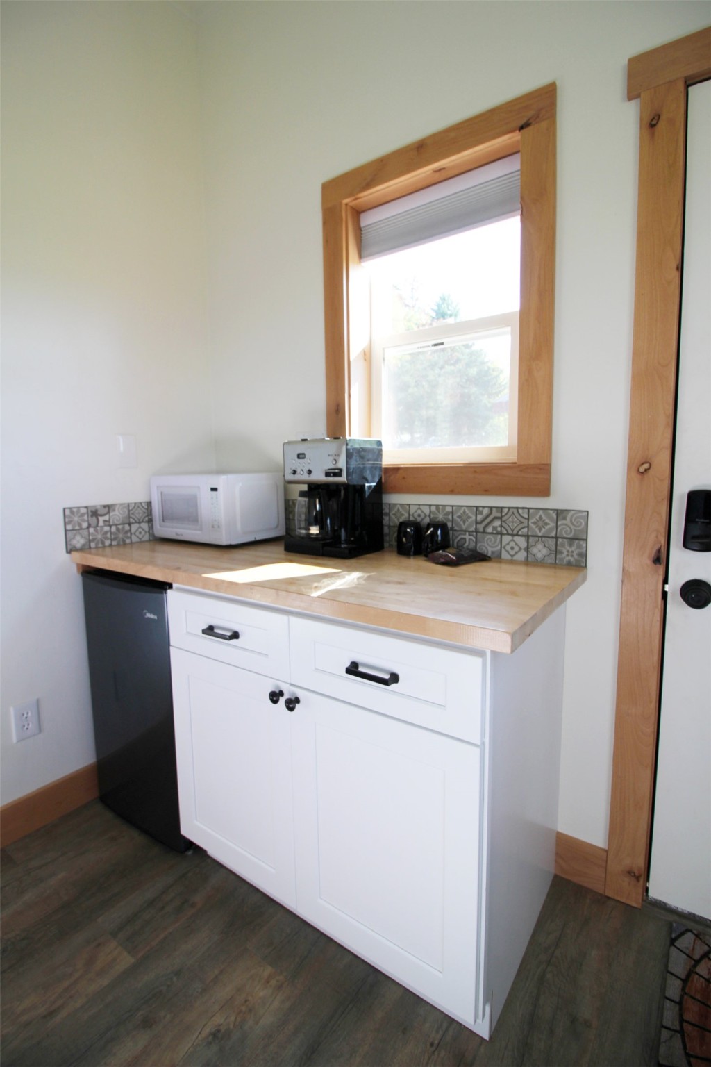 4395 Us Highway 93 W