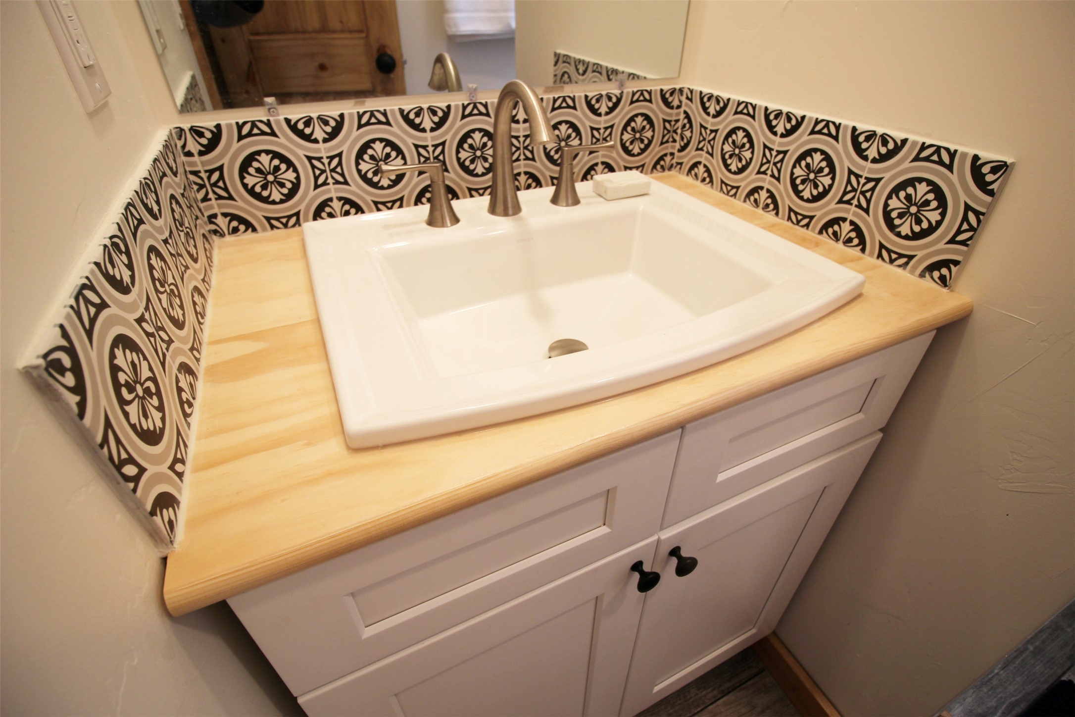 4395 Us Highway 93 W