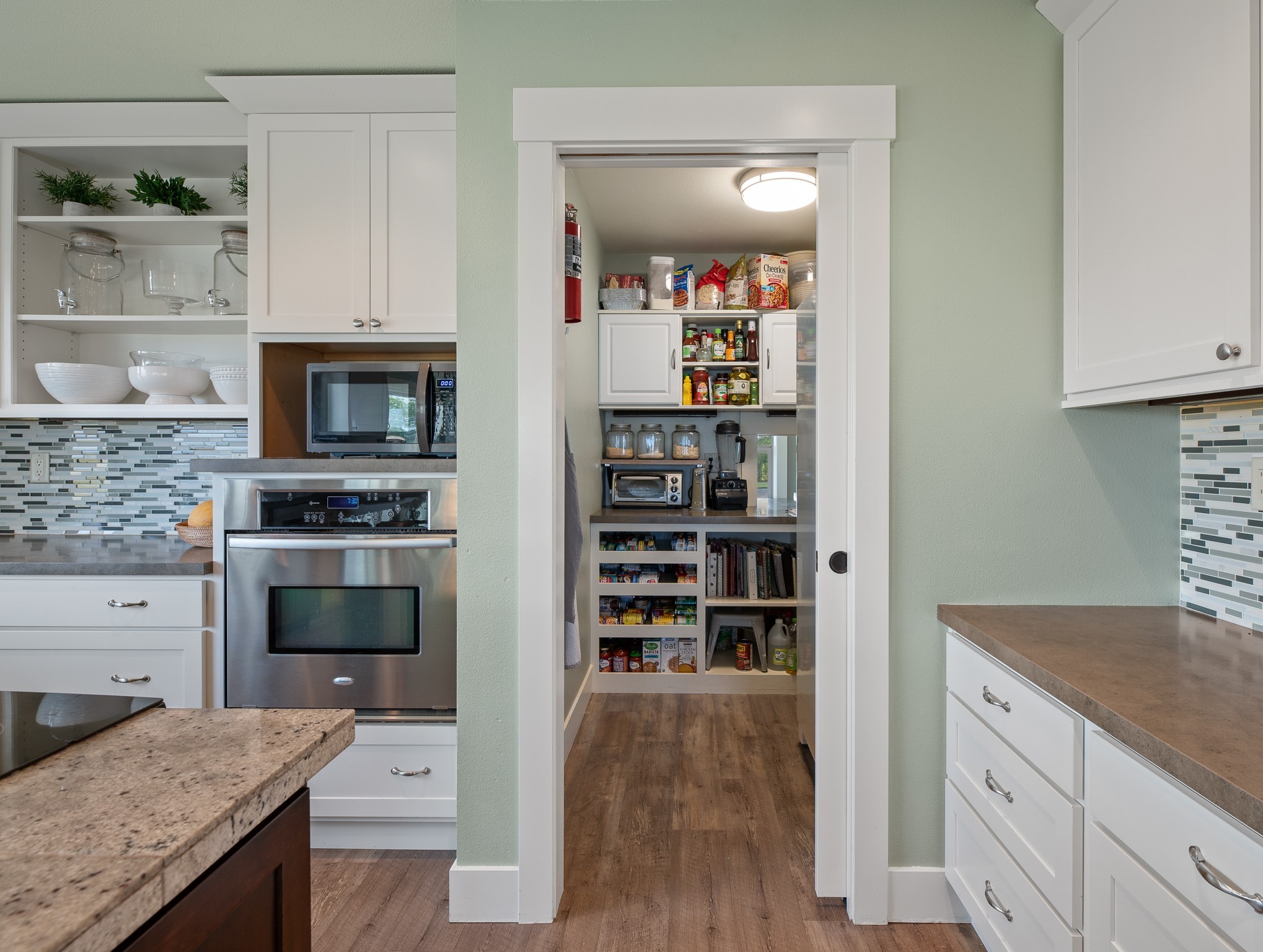 1221 Majestic View Lane