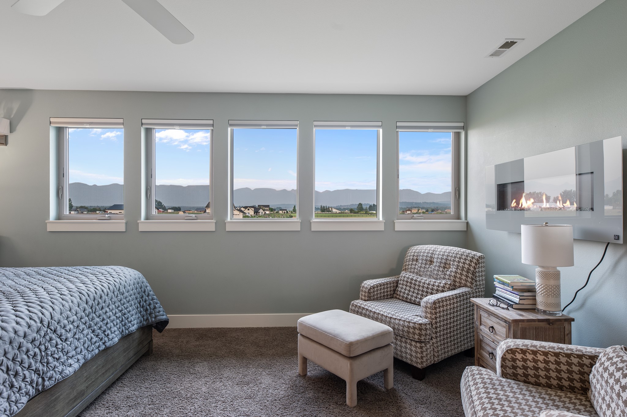 1221 Majestic View Lane