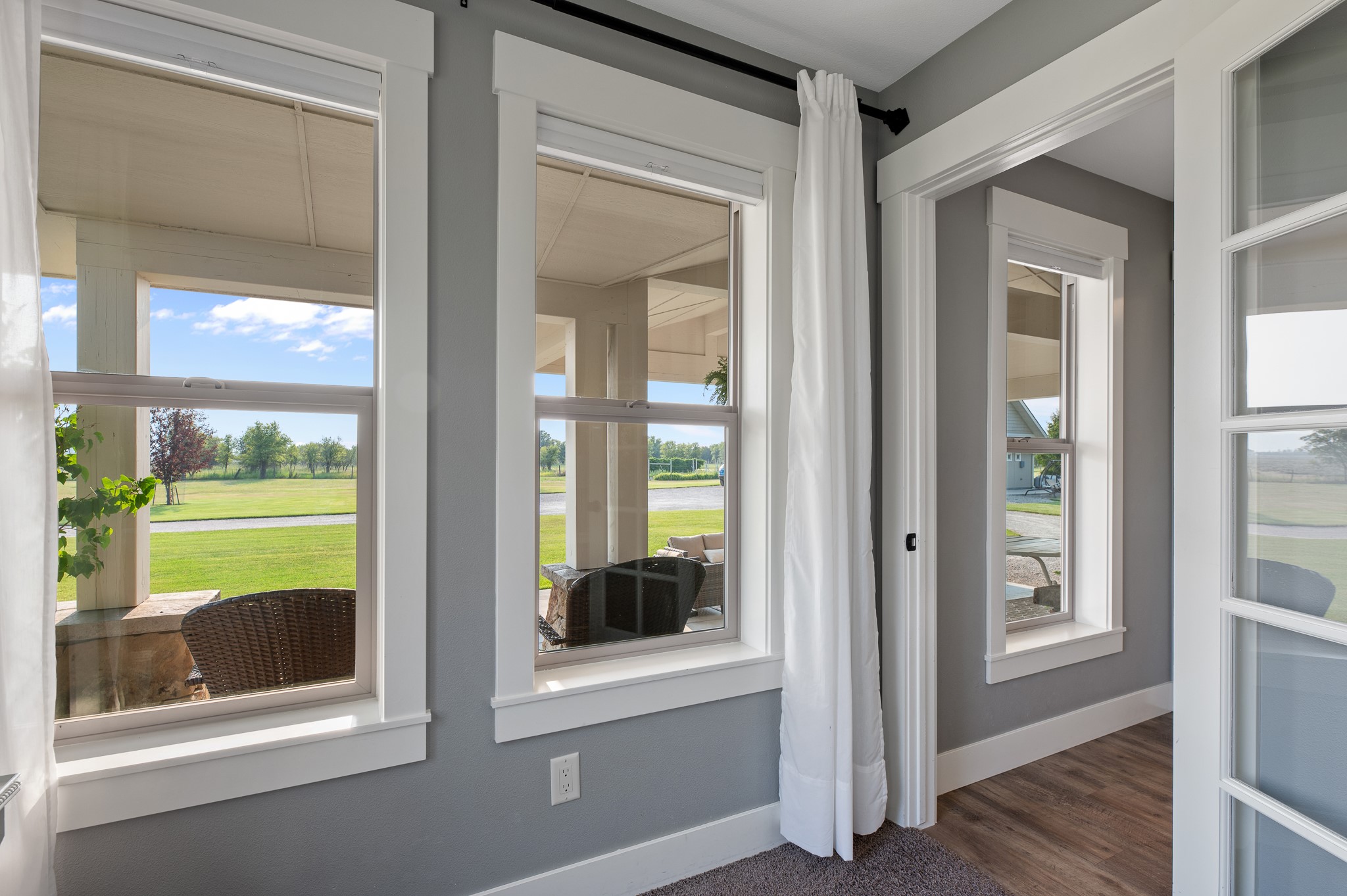 1221 Majestic View Lane