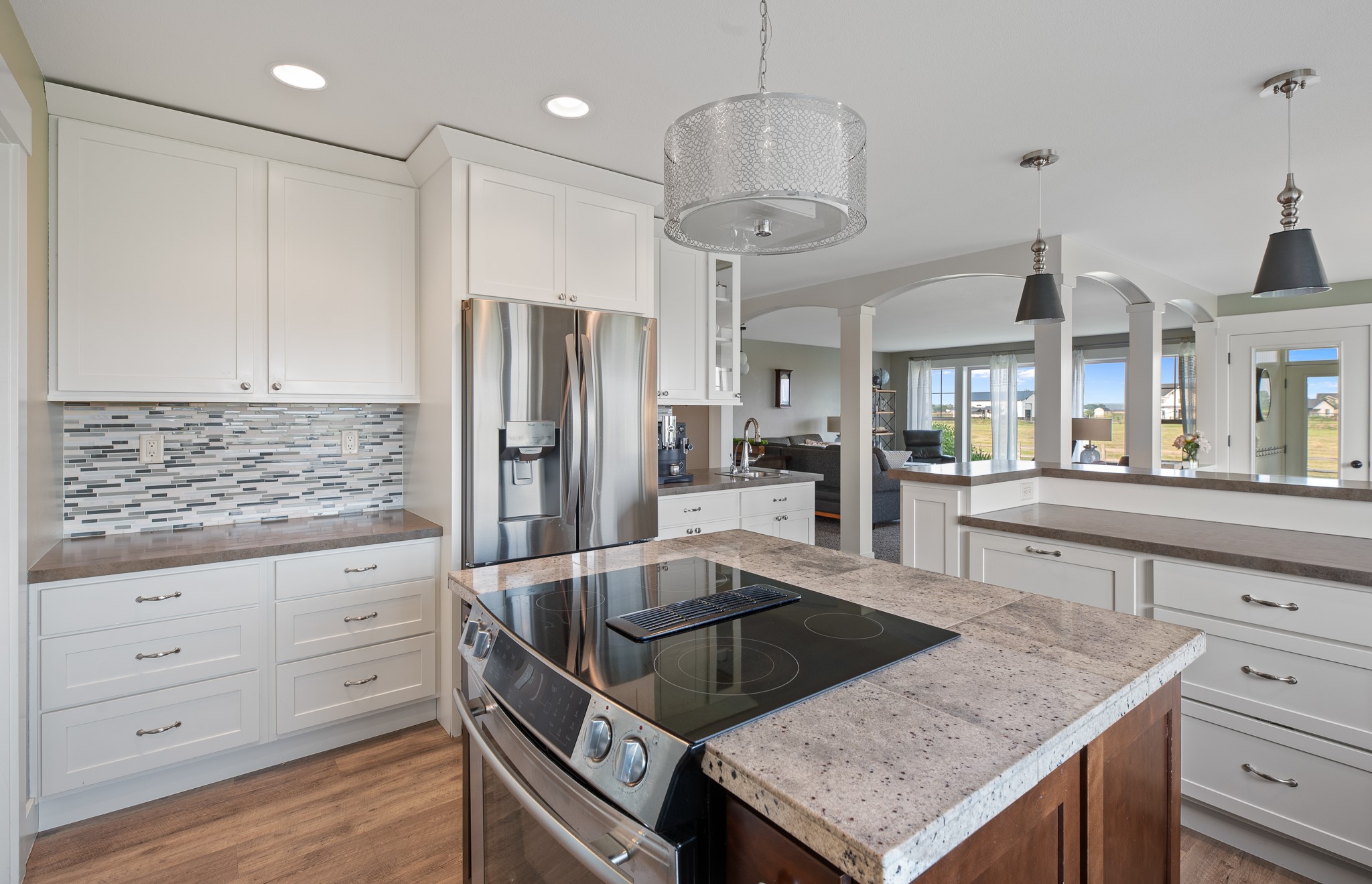1221 Majestic View Lane