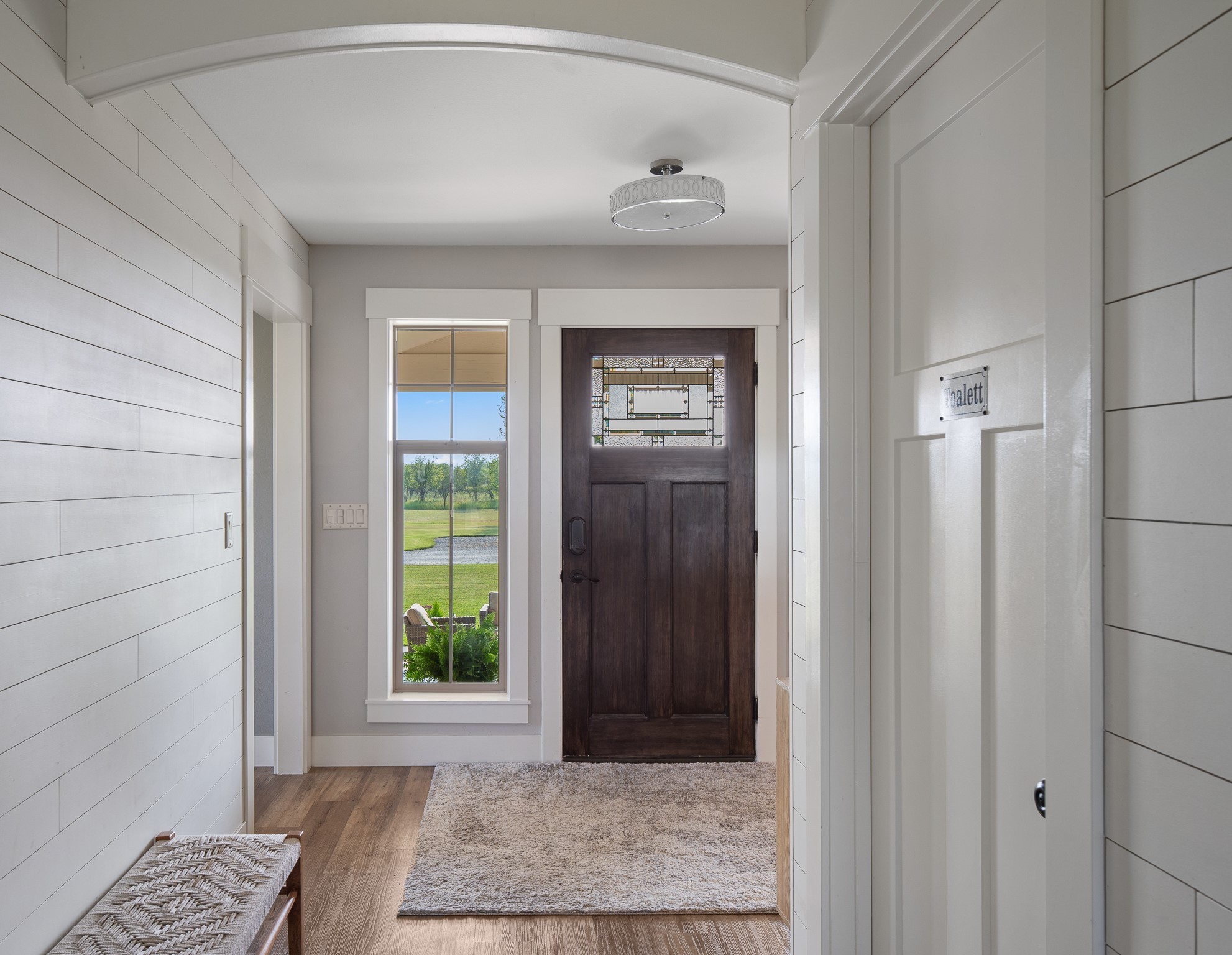 1221 Majestic View Lane