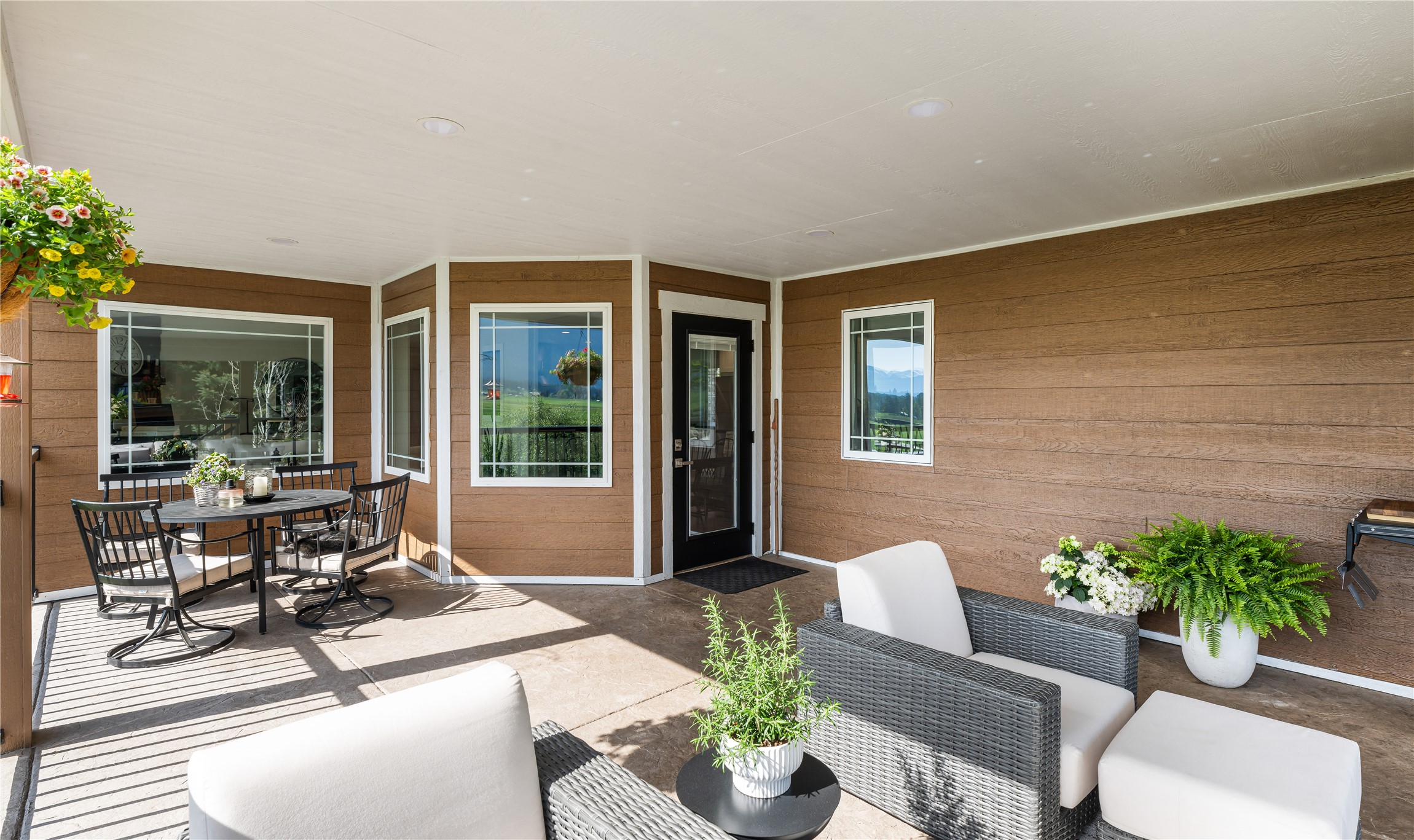1683 Foxtail Drive
