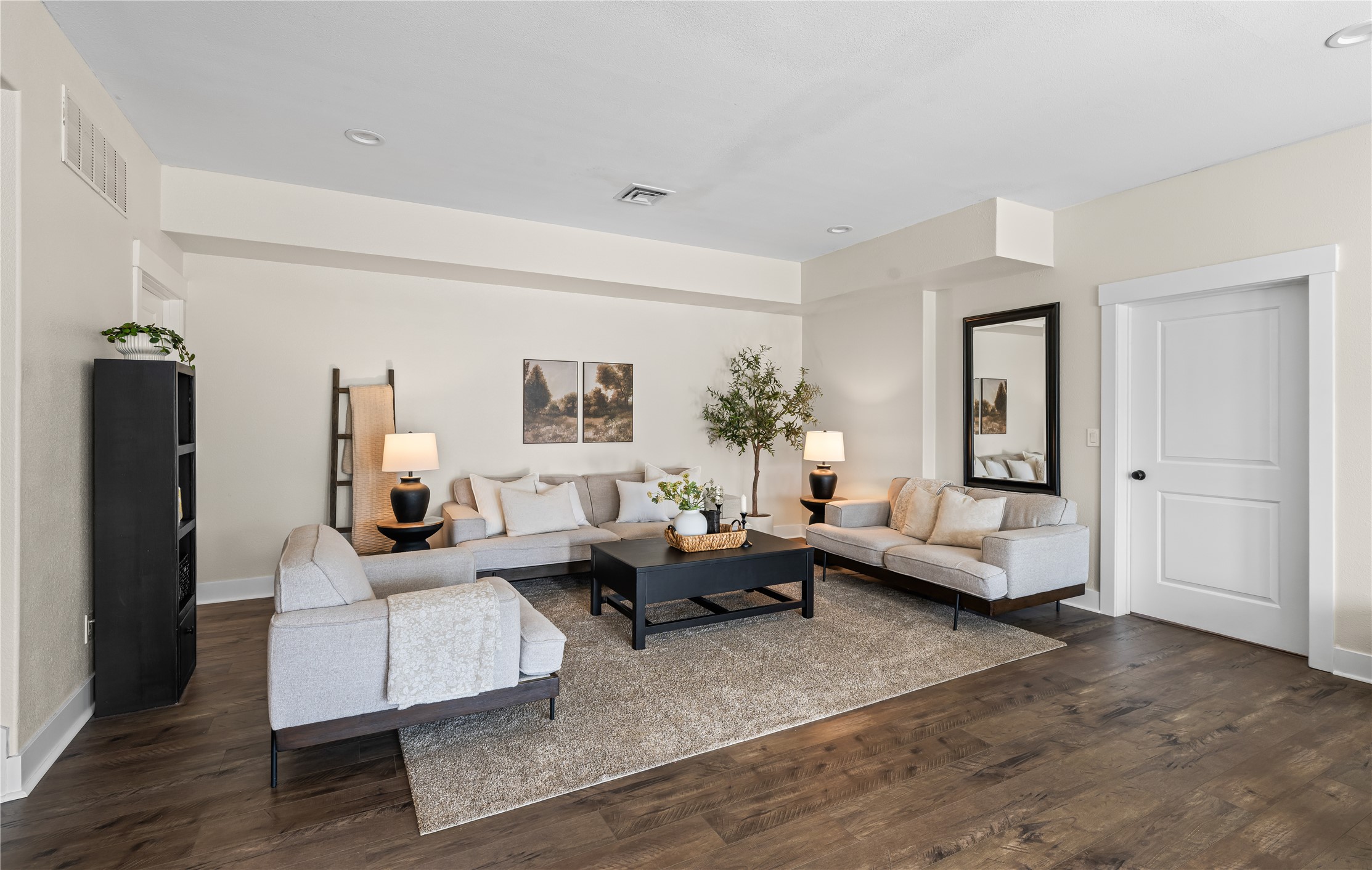 1683 Foxtail Drive