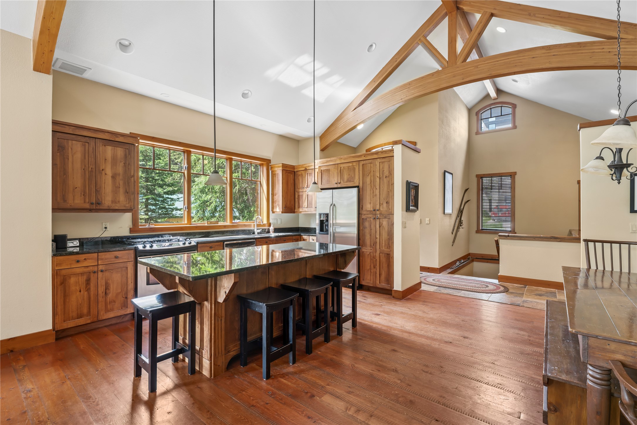 3813 Tamarack Avenue B