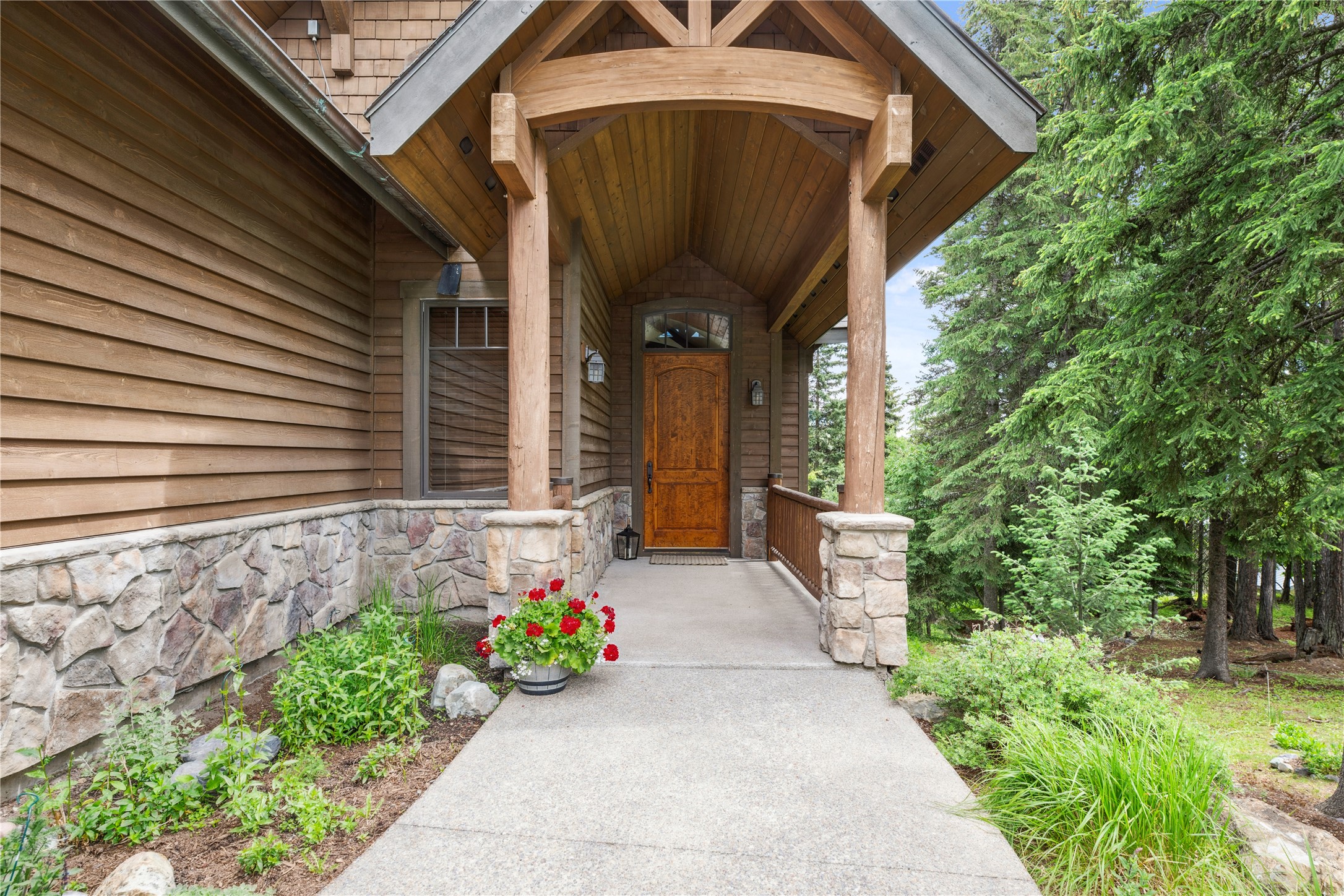 3813 Tamarack Avenue B