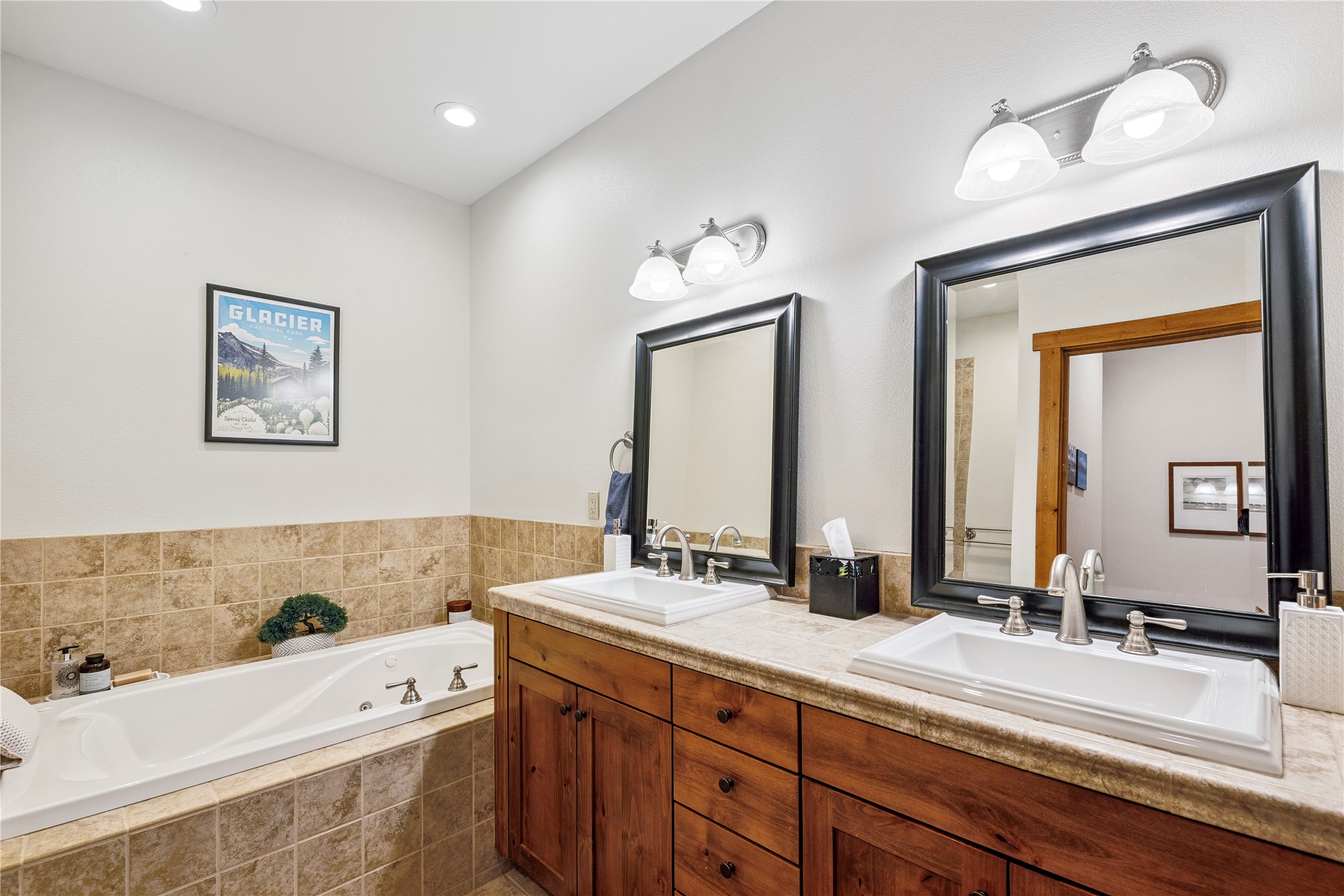 3813 Tamarack Avenue B