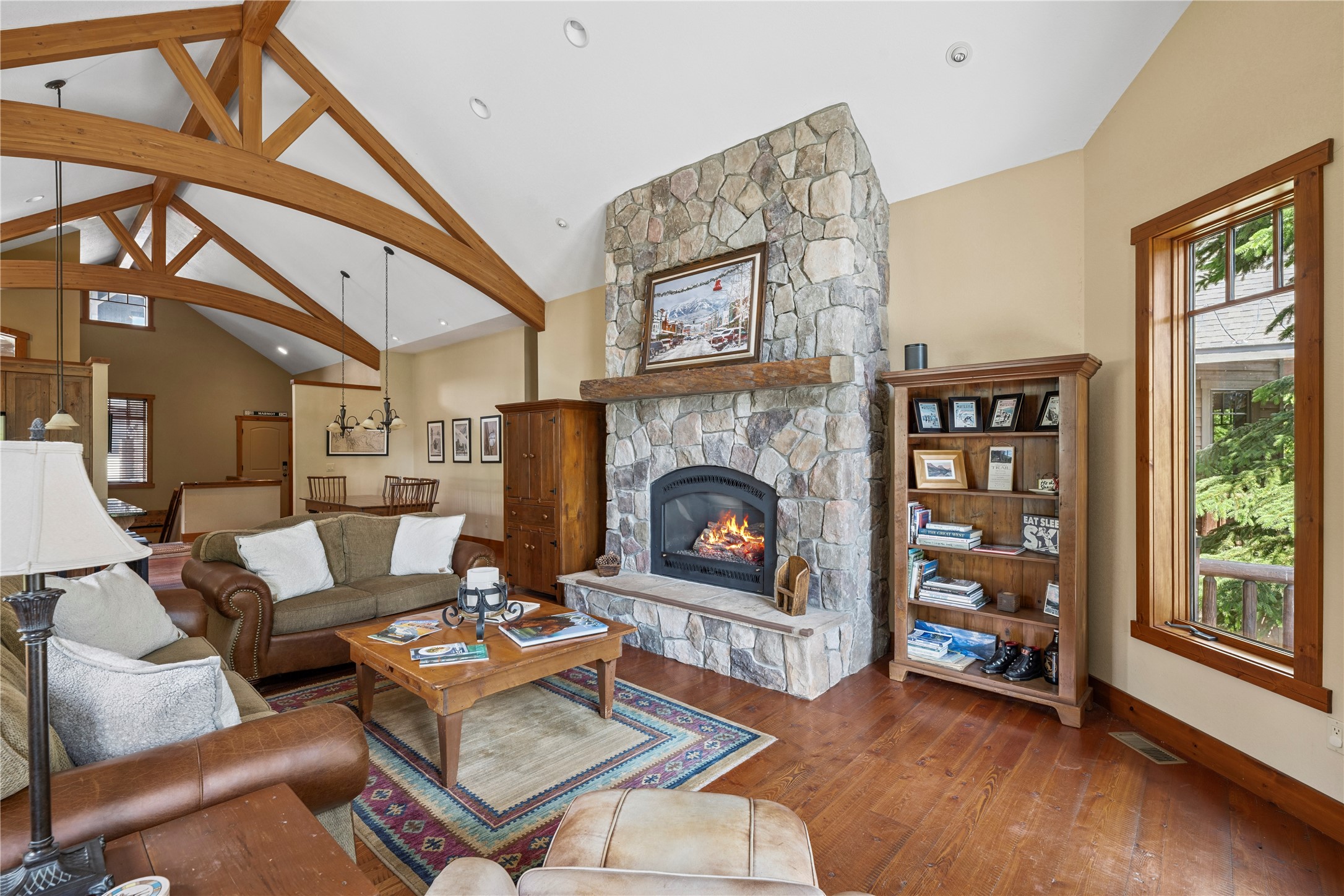 3813 Tamarack Avenue B