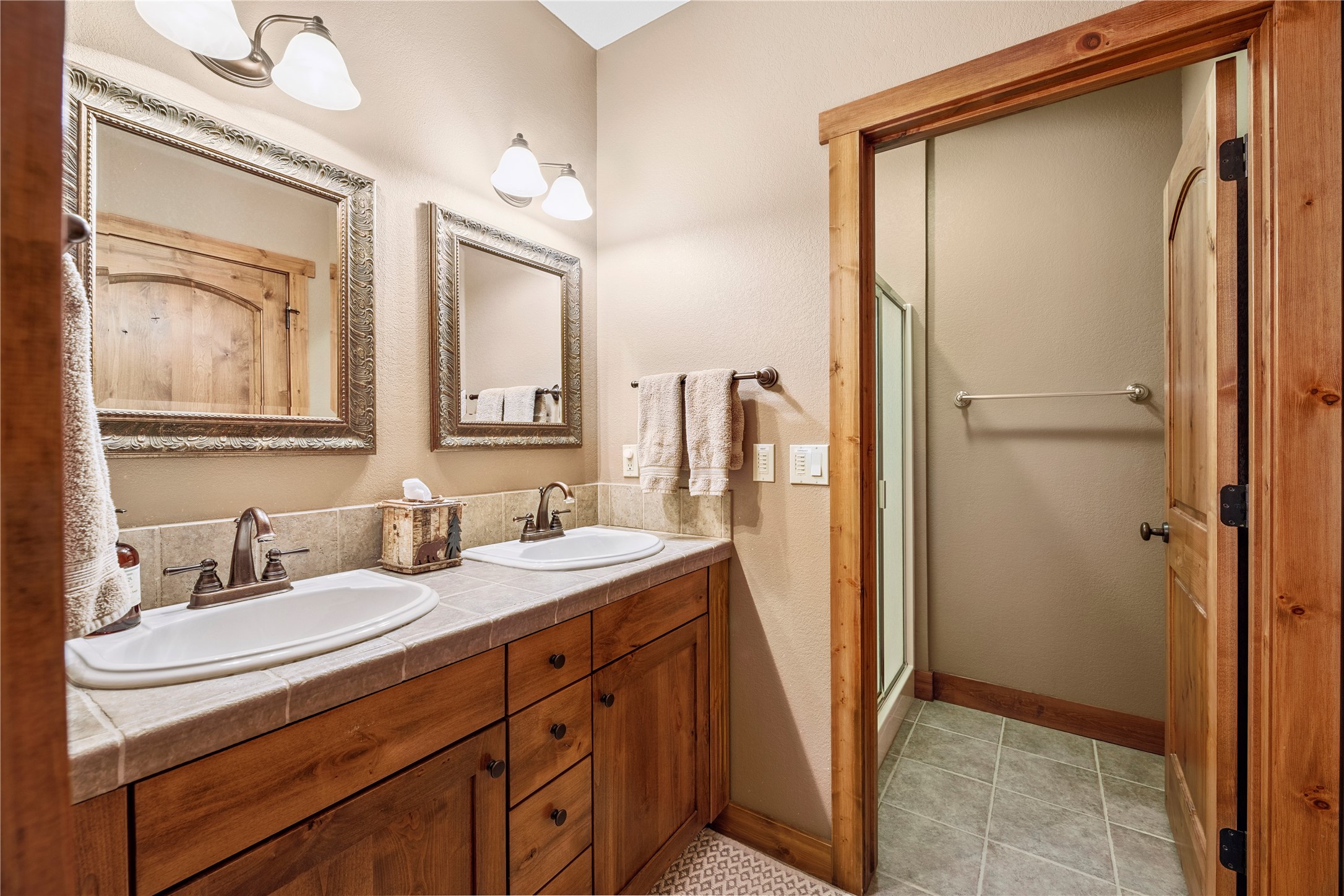 3813 Tamarack Avenue B