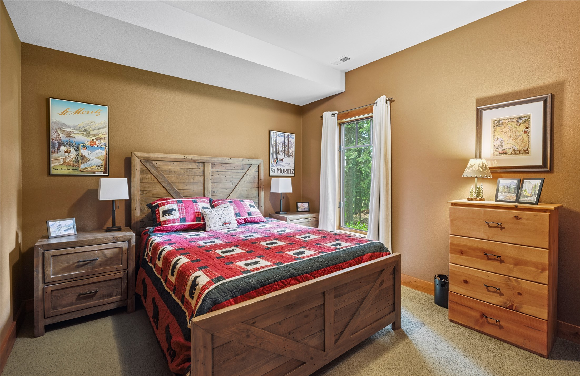 3813 Tamarack Avenue B