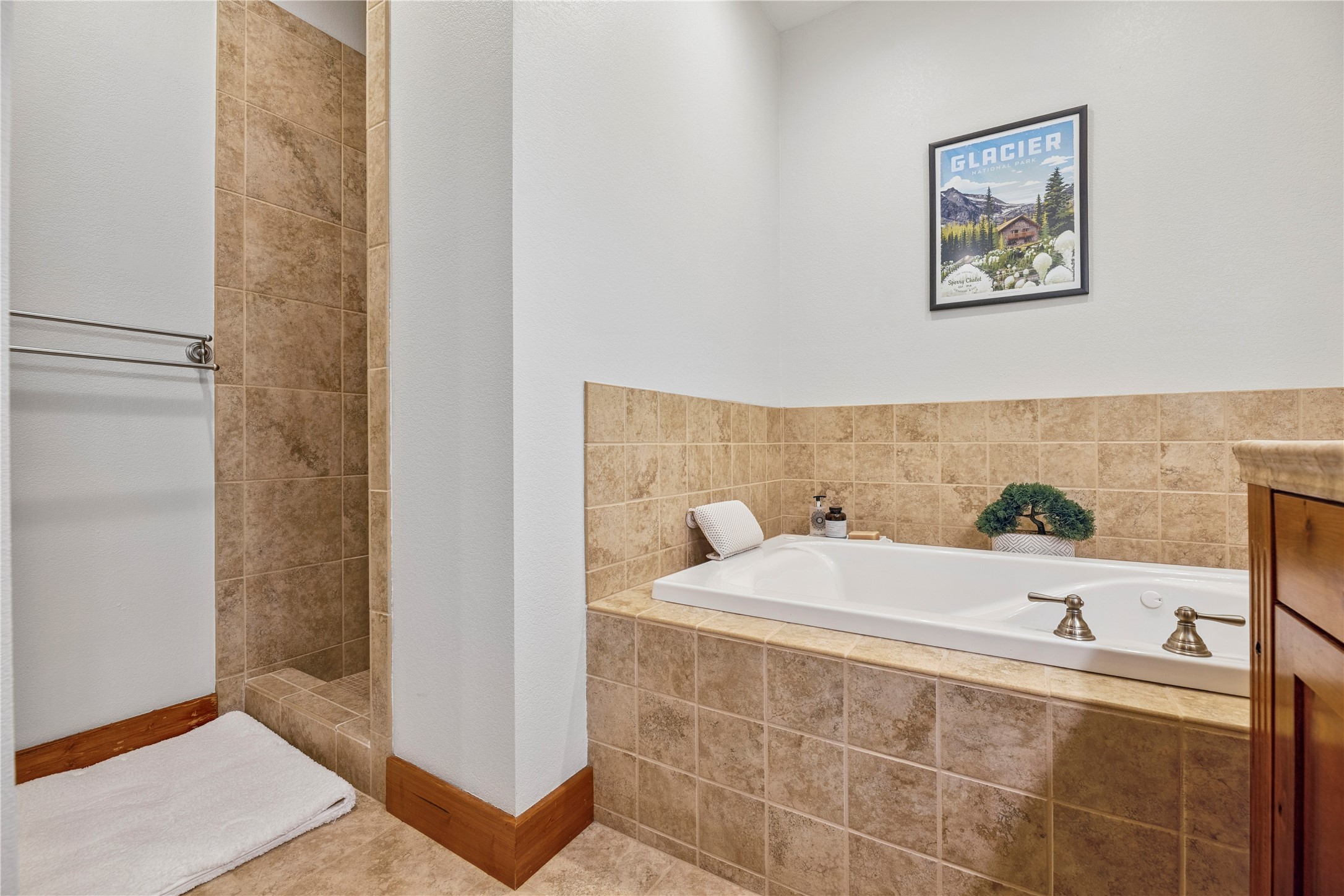 3813 Tamarack Avenue B