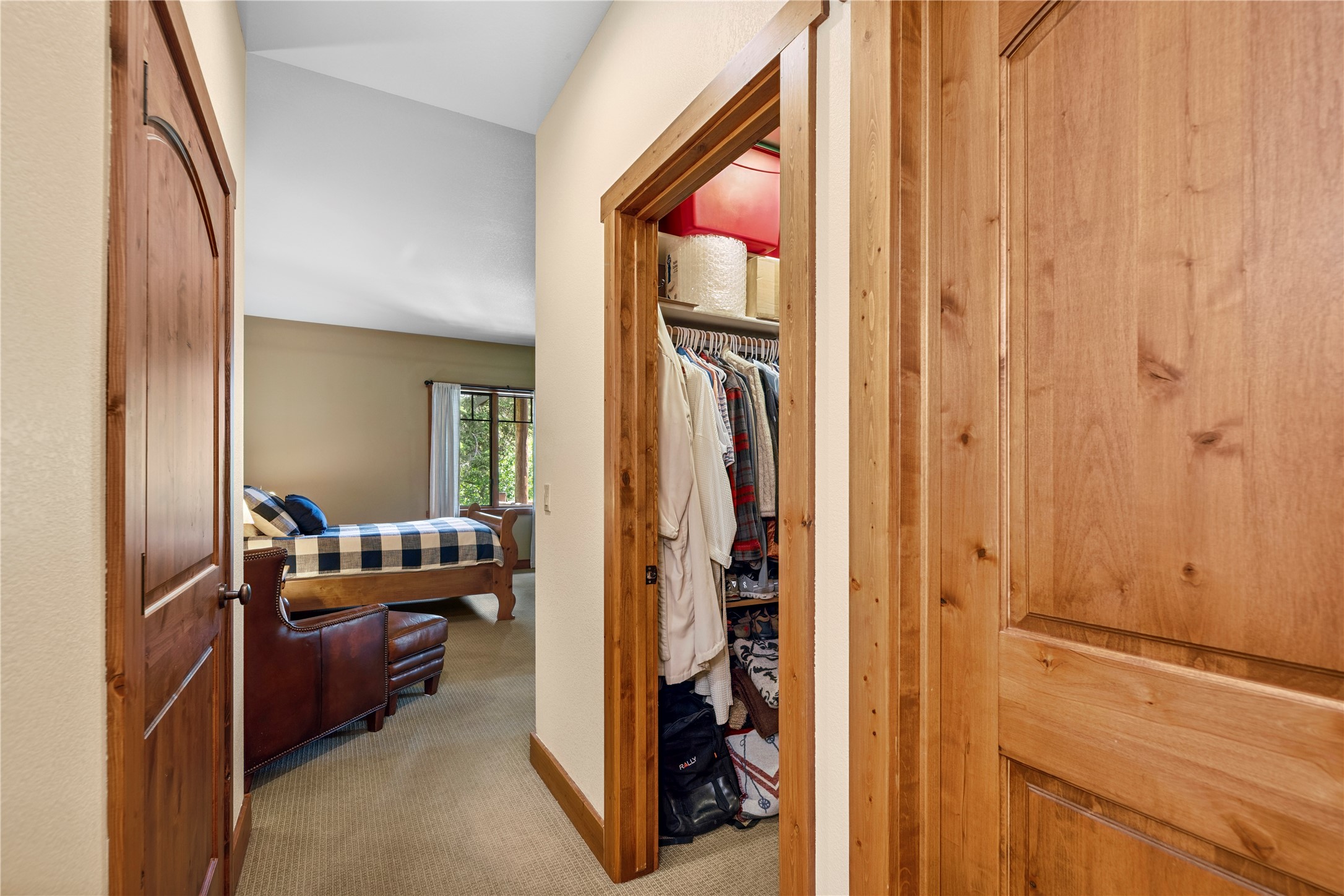 3813 Tamarack Avenue B