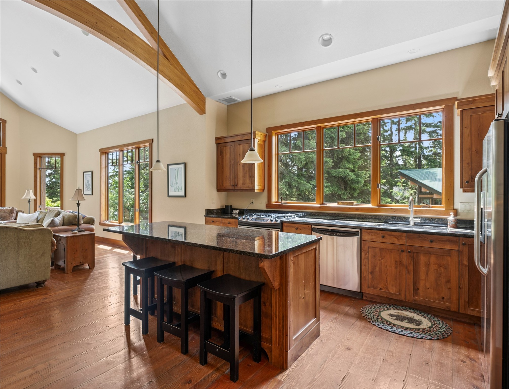 3813 Tamarack Avenue B