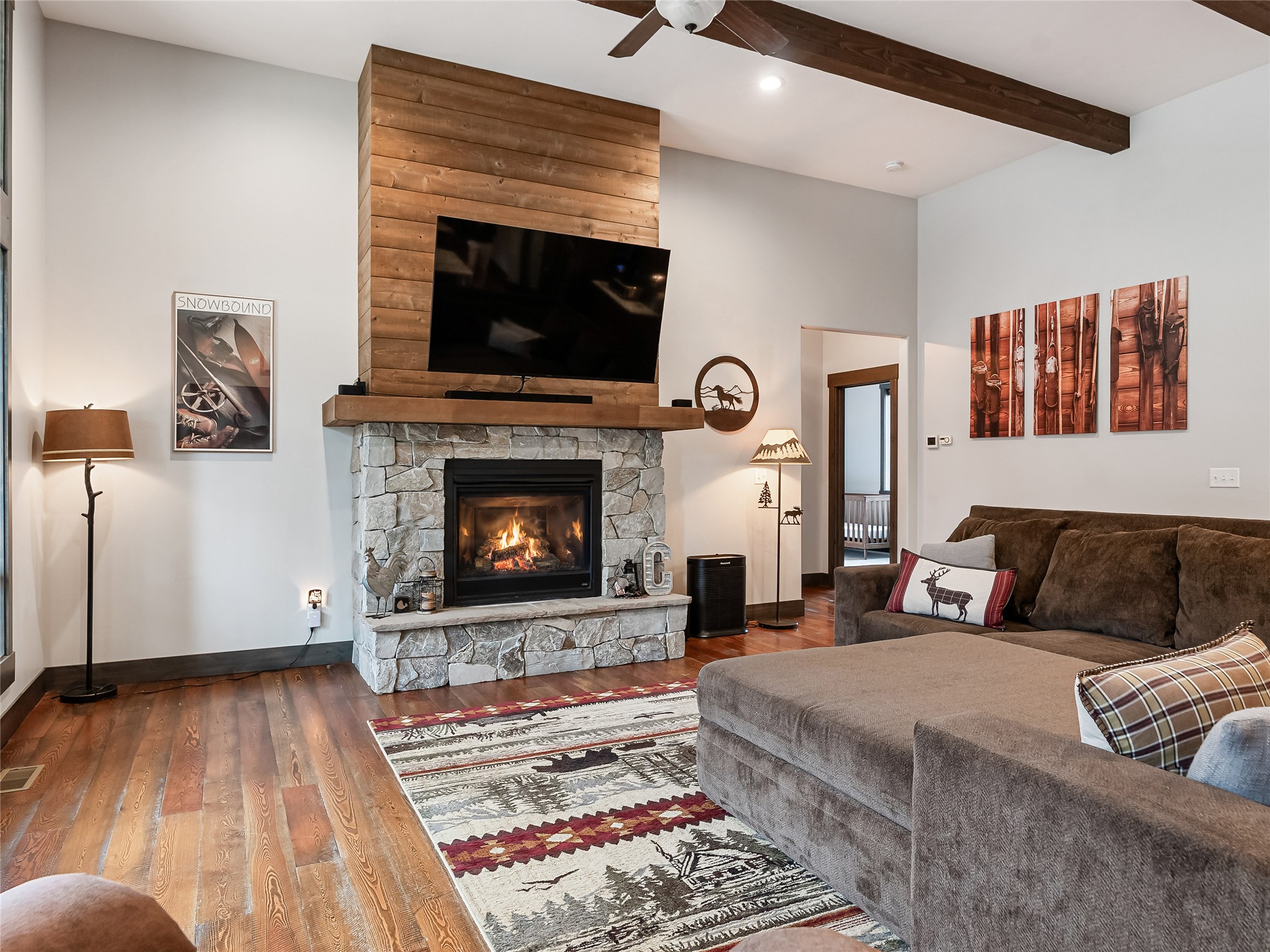 1121 Timber Ridge Court