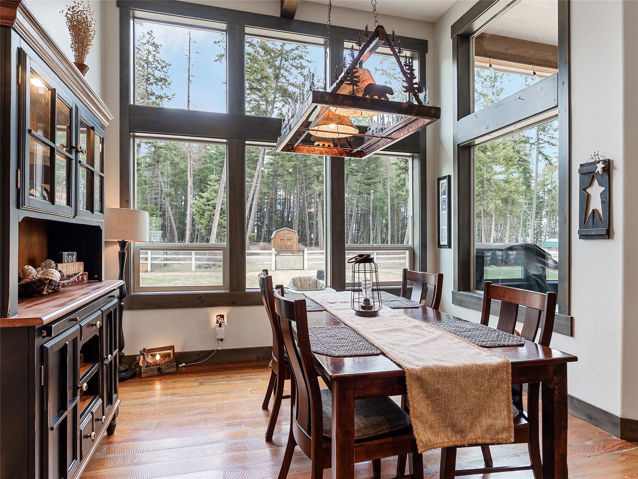 1121 Timber Ridge Court