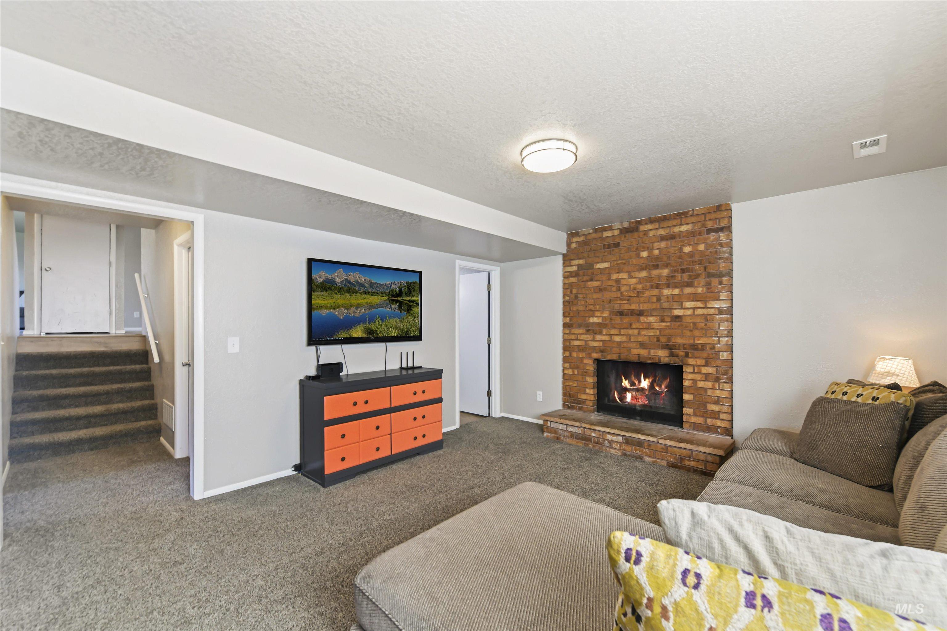 9190 W Millwheel Ct