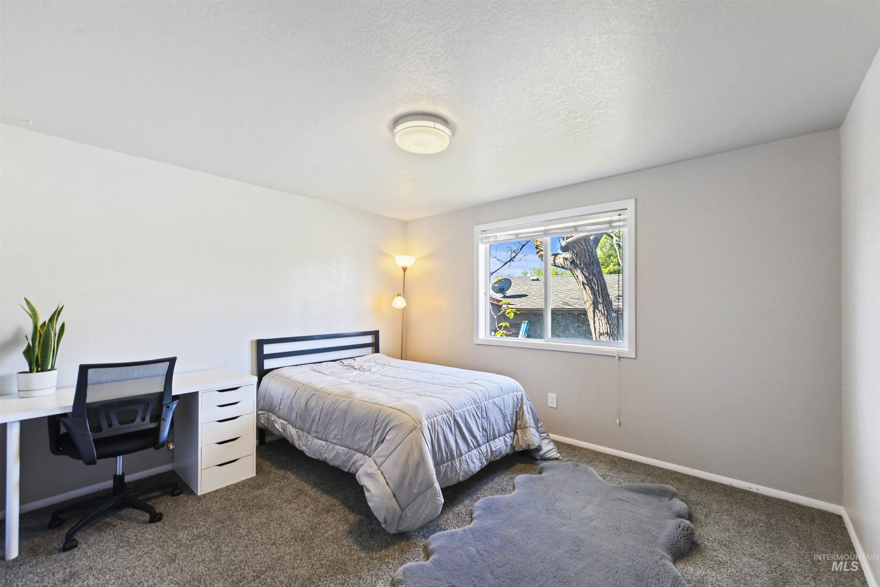 9190 W Millwheel Ct