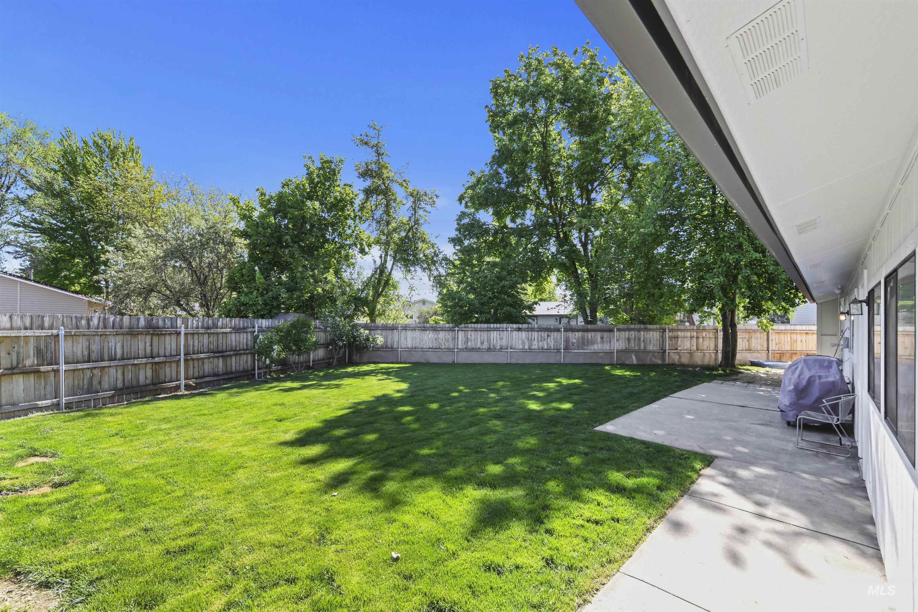 9190 W Millwheel Ct