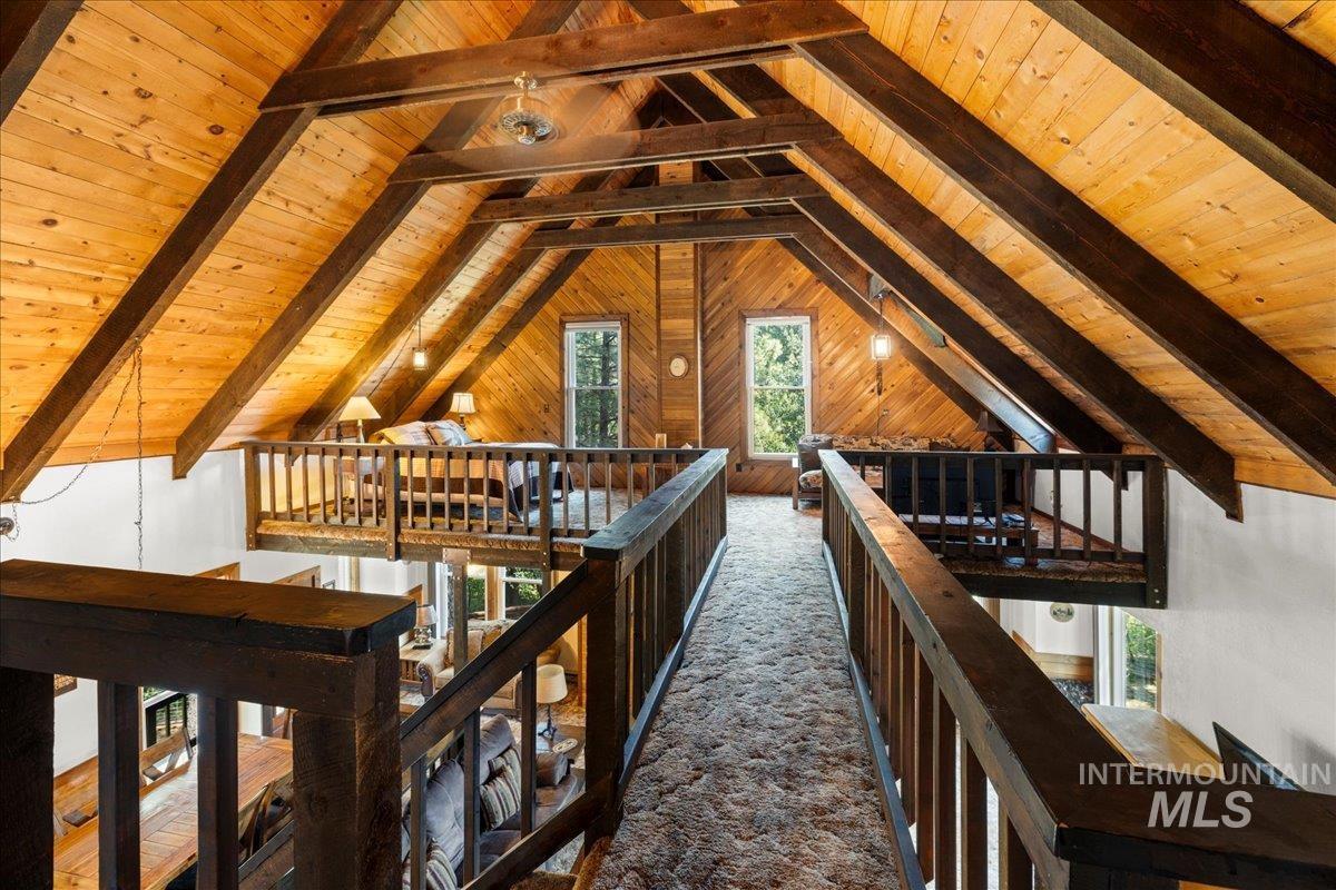 79 Rainbow Ridge
