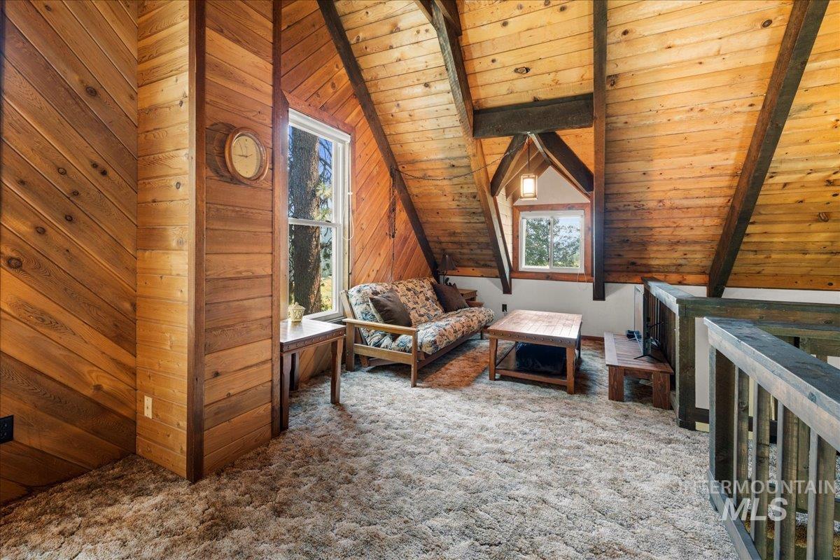 79 Rainbow Ridge
