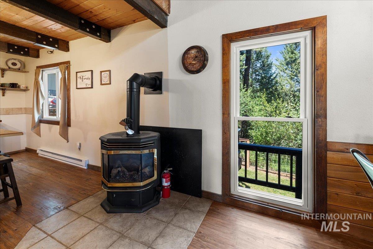 79 Rainbow Ridge