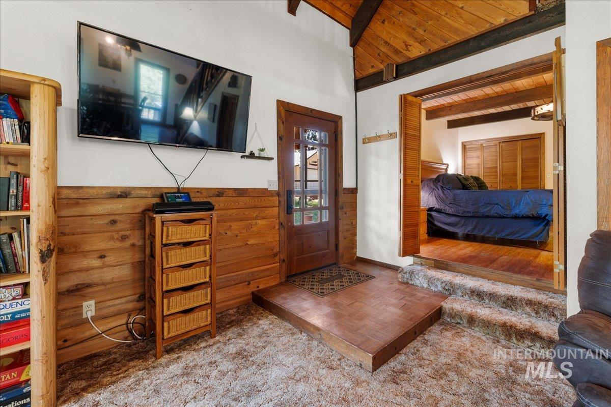 79 Rainbow Ridge