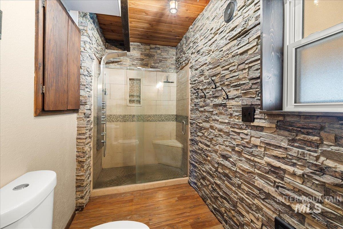 79 Rainbow Ridge