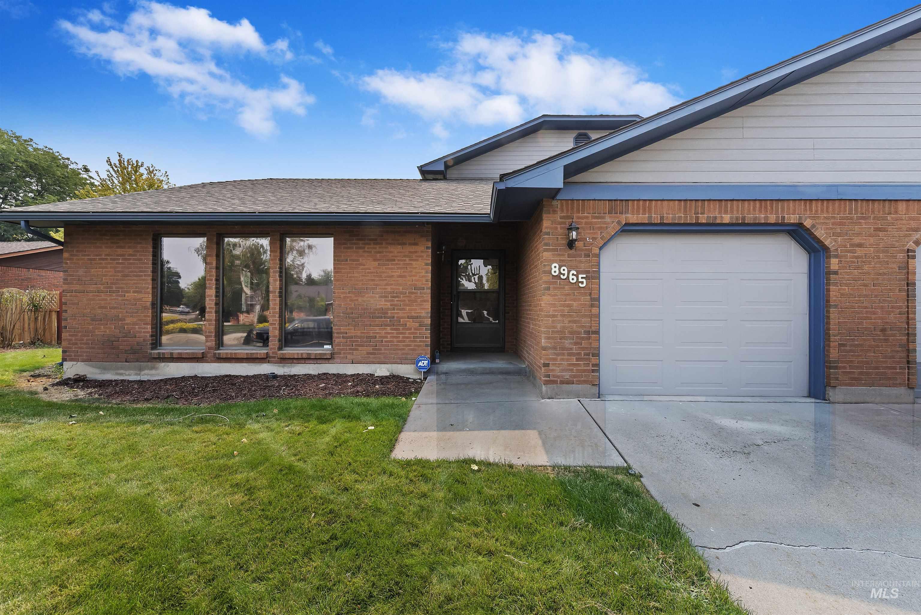 8965 W Brookview Drive
