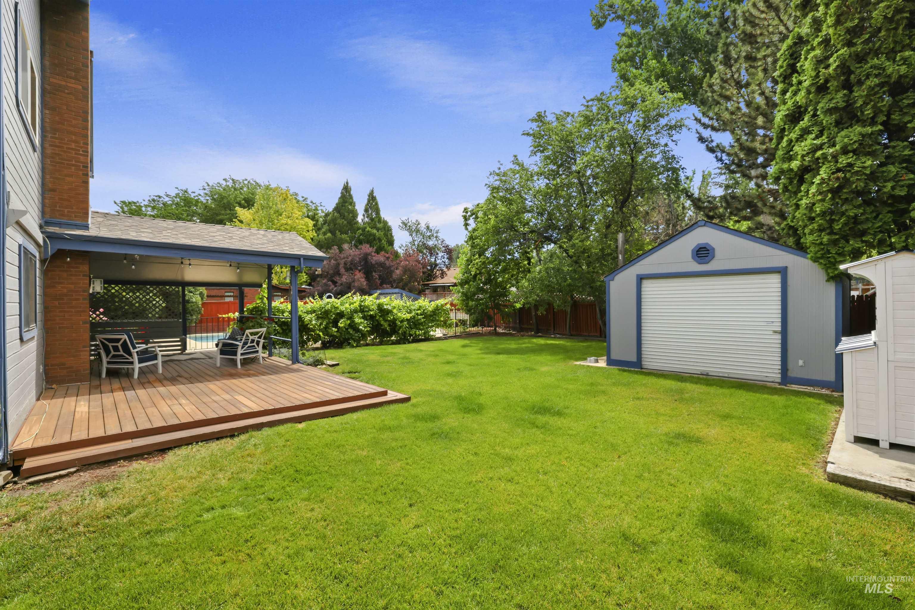 8965 W Brookview Drive