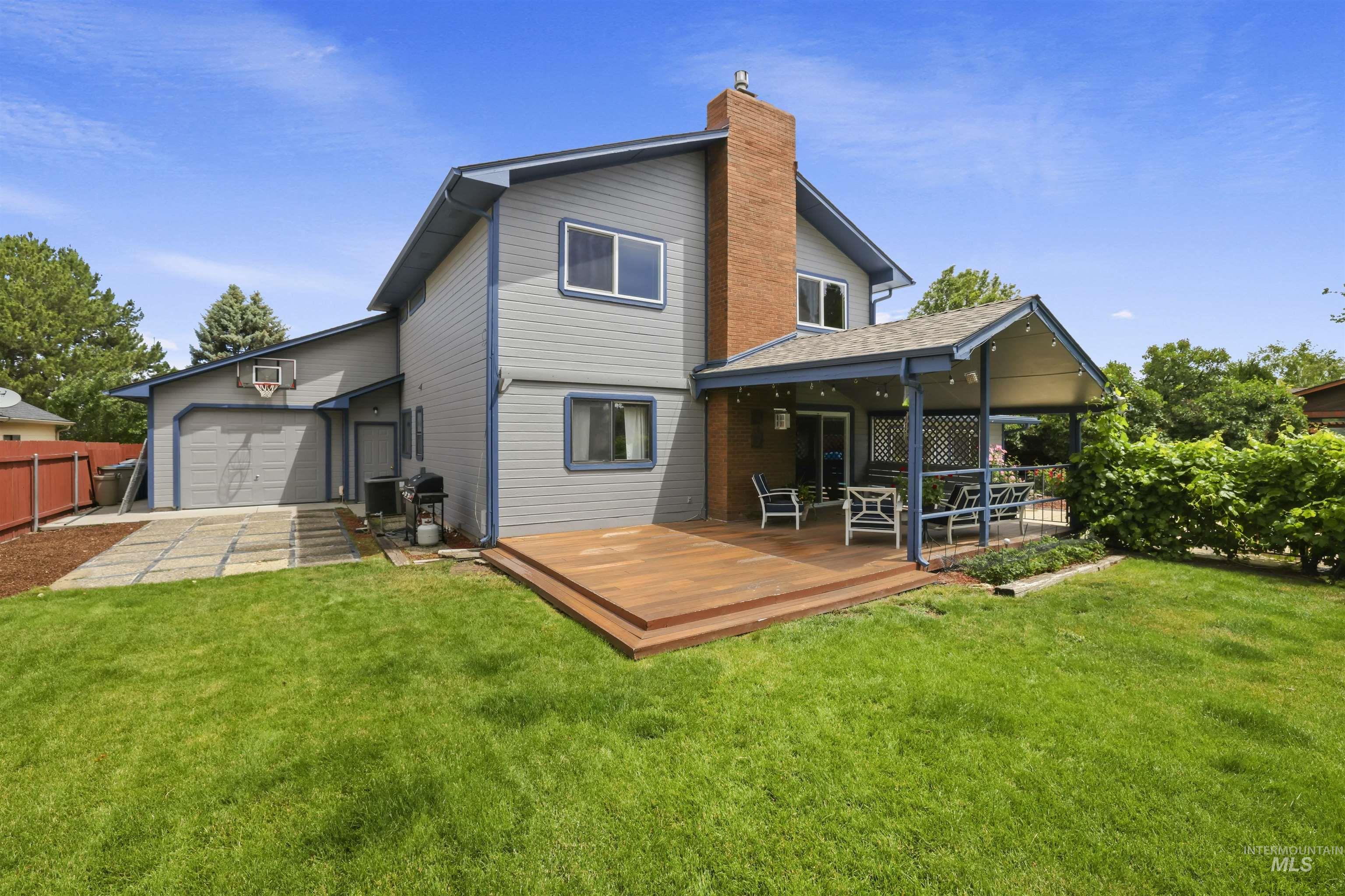 8965 W Brookview Drive