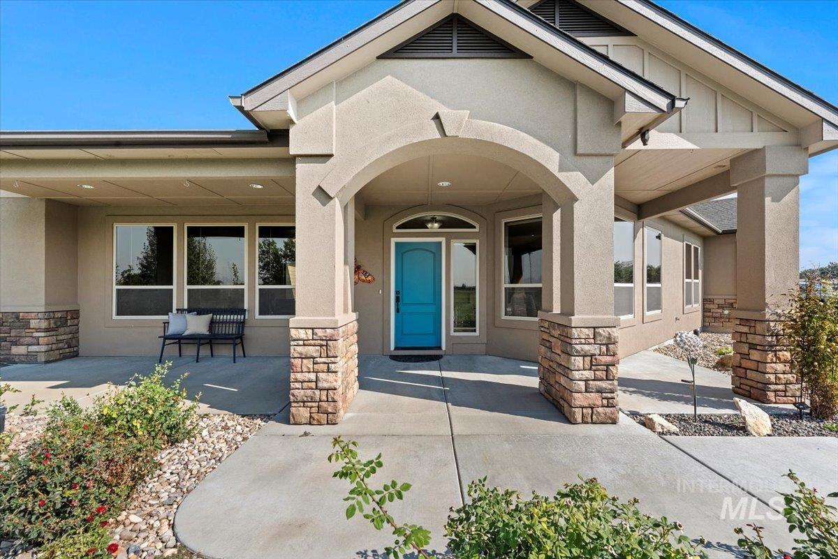 6718 E Brindle Point Dr