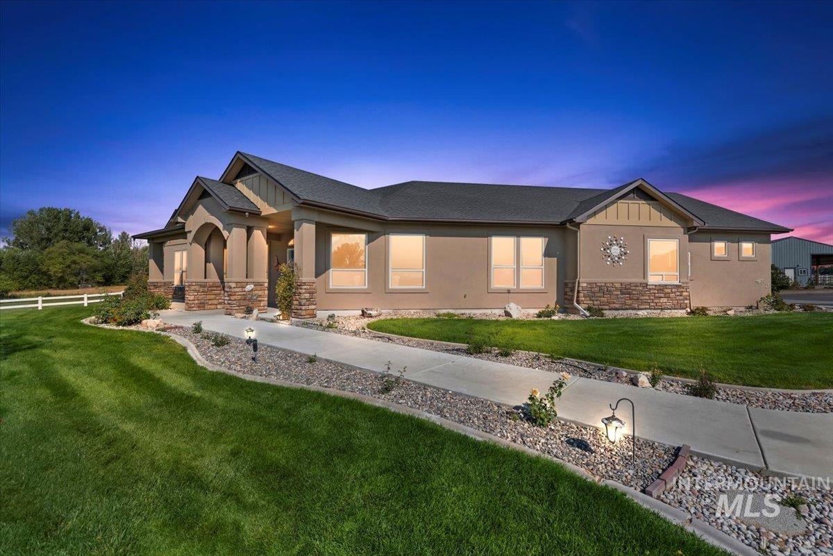 6718 E Brindle Point Dr