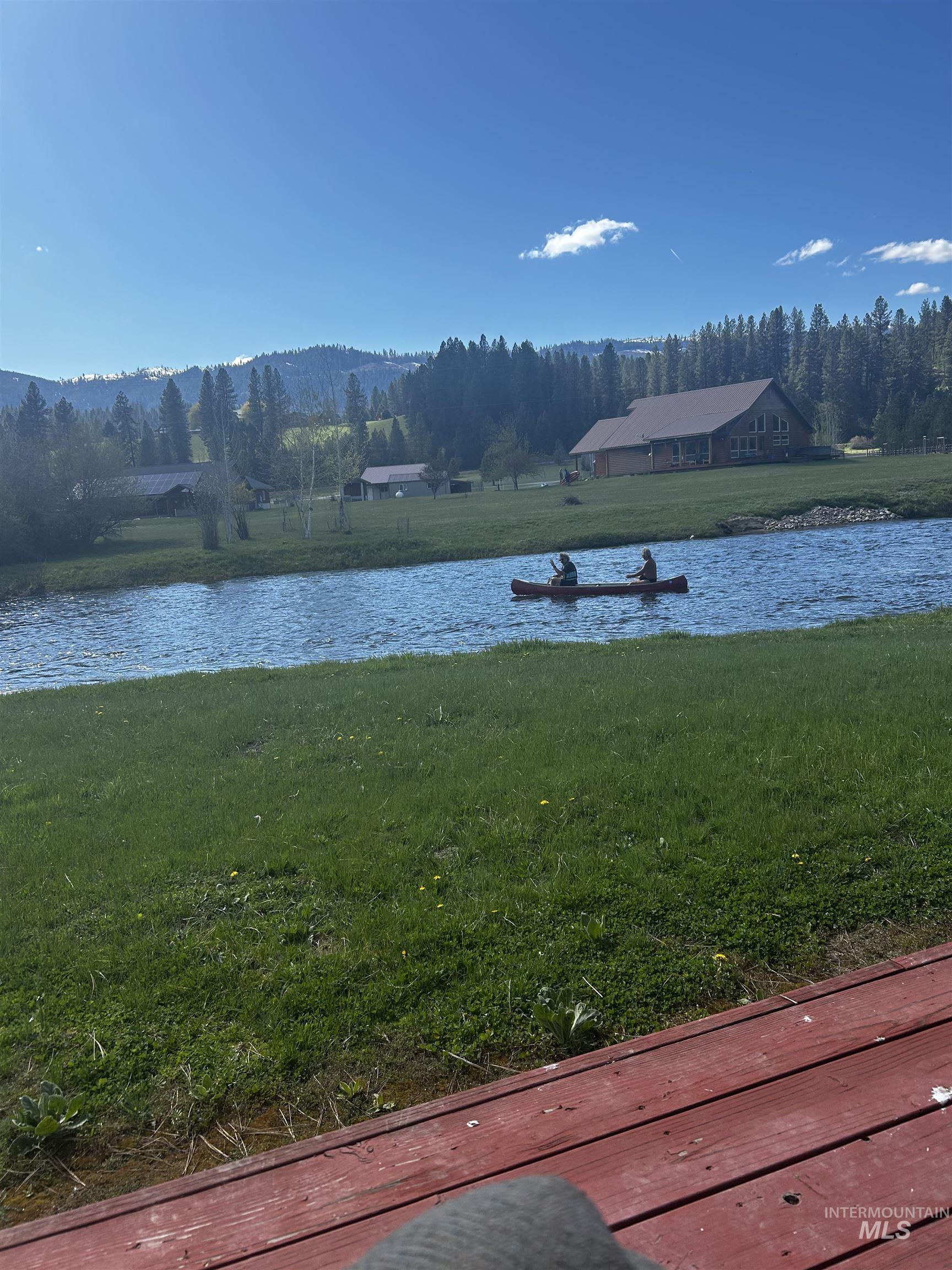 20 River Meadow