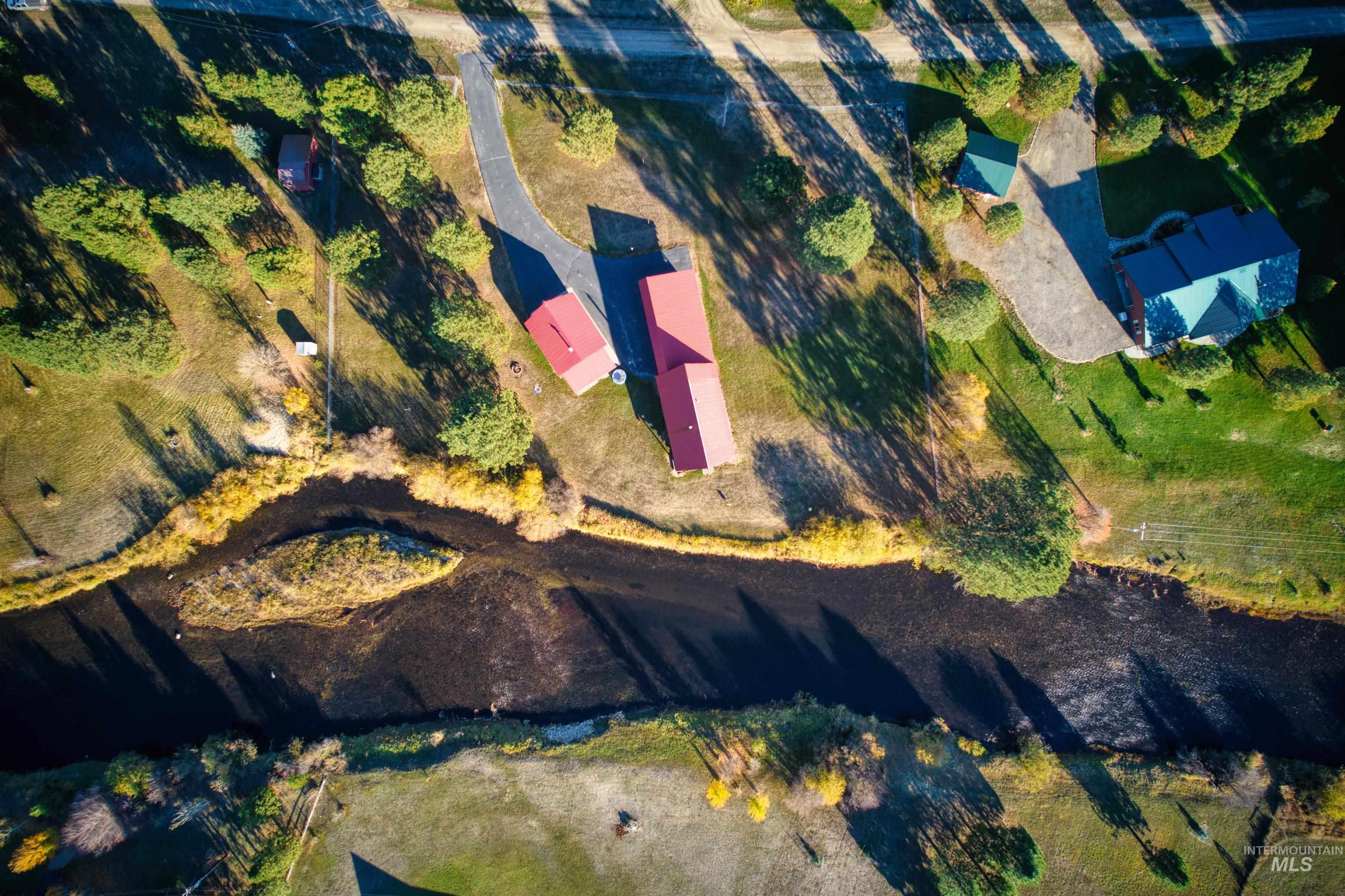 20 River Meadow