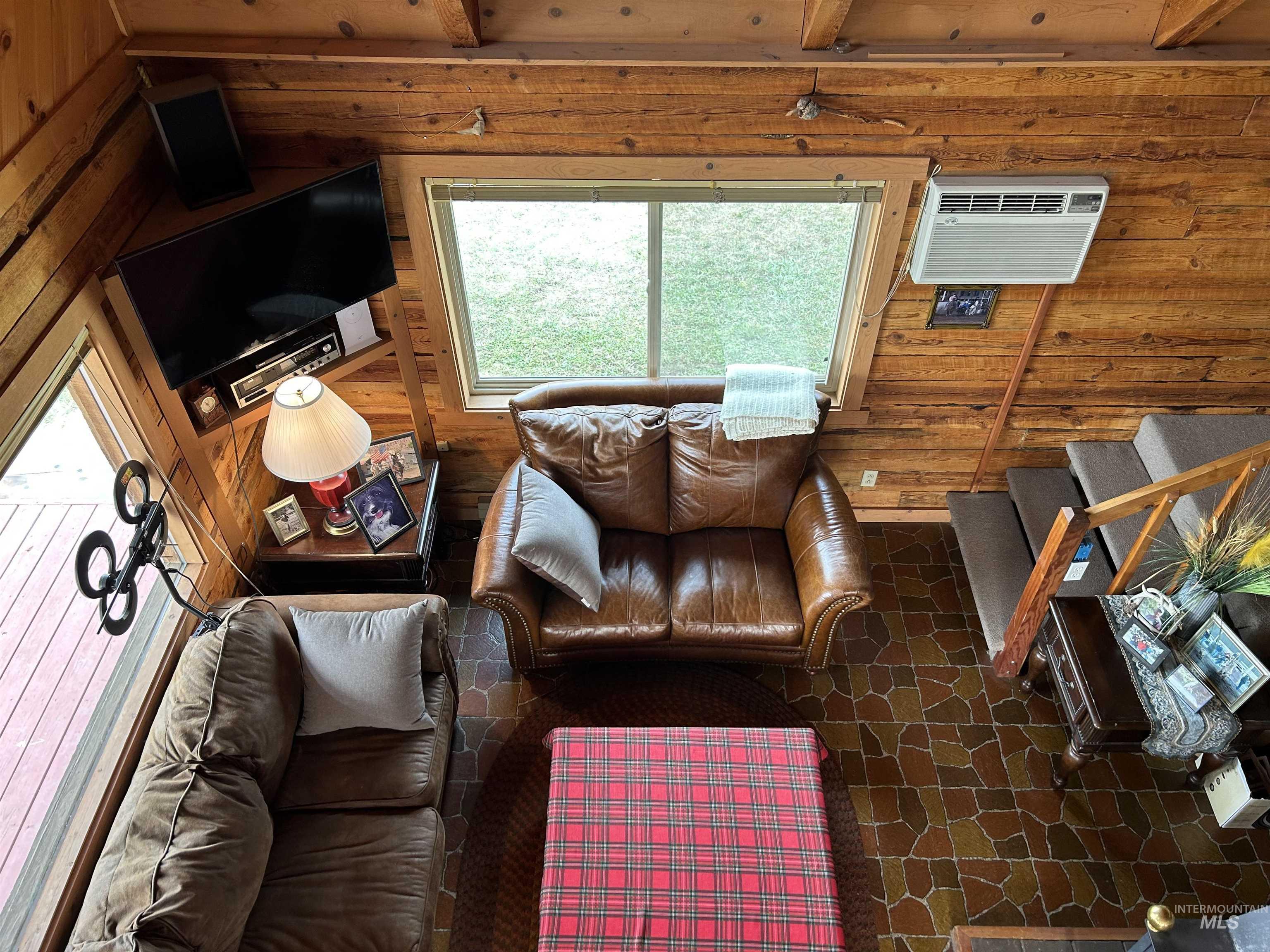 20 River Meadow